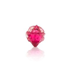 ツインクリスタルスピネル(スピネル式双晶）原石 ビルマ産 0.15ct[231124064]3.5x3.4mm前後