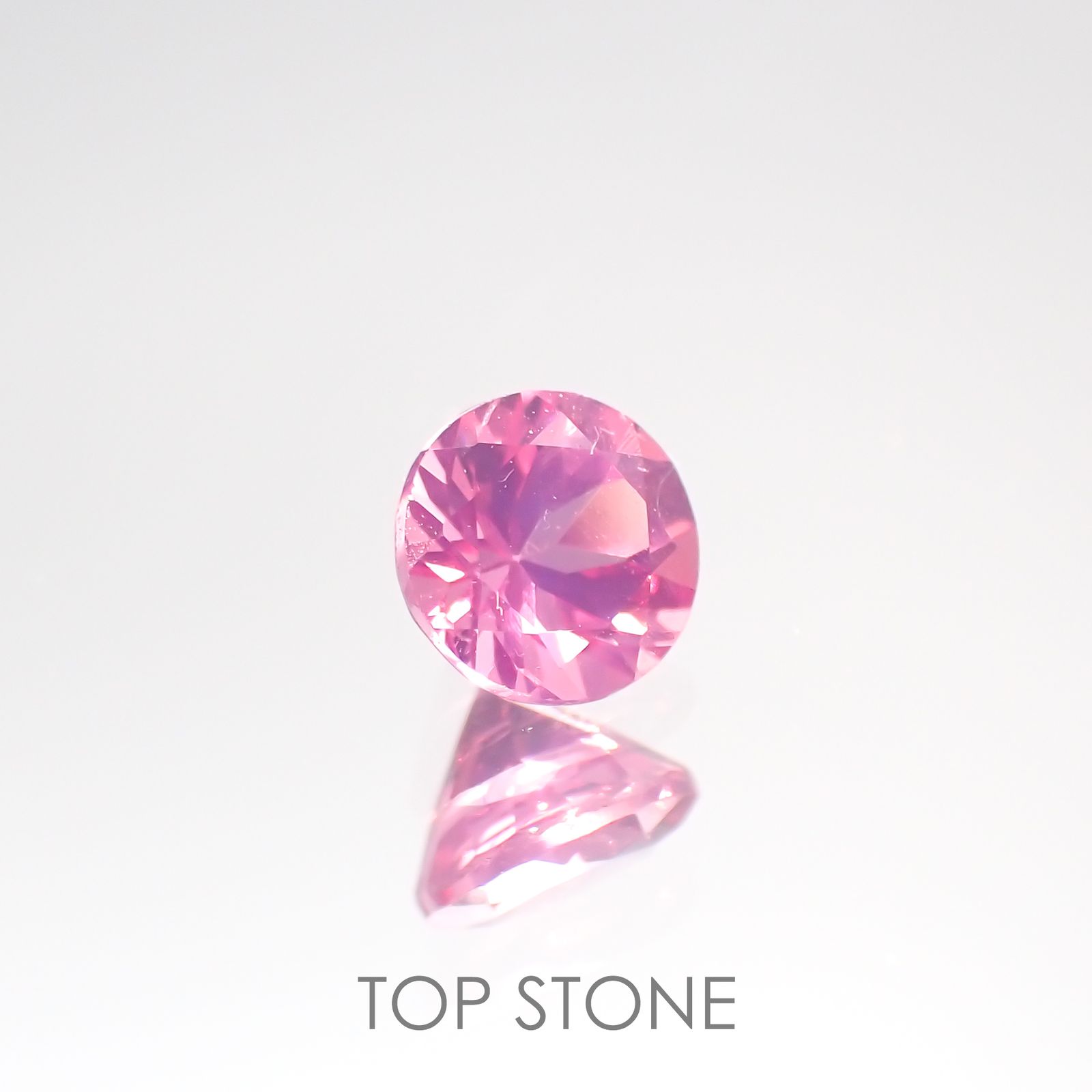 ホットピンクスピネル タンザニア産 ルース 0.33ct[210812582]4×4mm前後