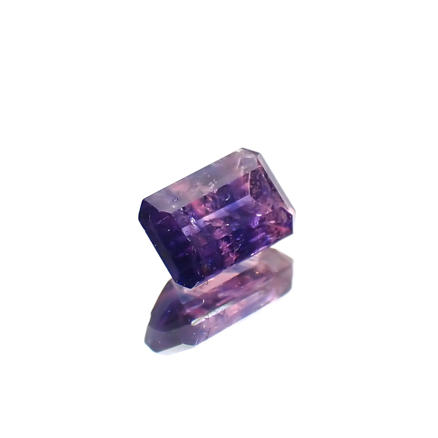 ウィンザーサファイア 非加熱 タンザニア・ウィンザー産 0.57ct[230722841]5.5x3.4mm前後