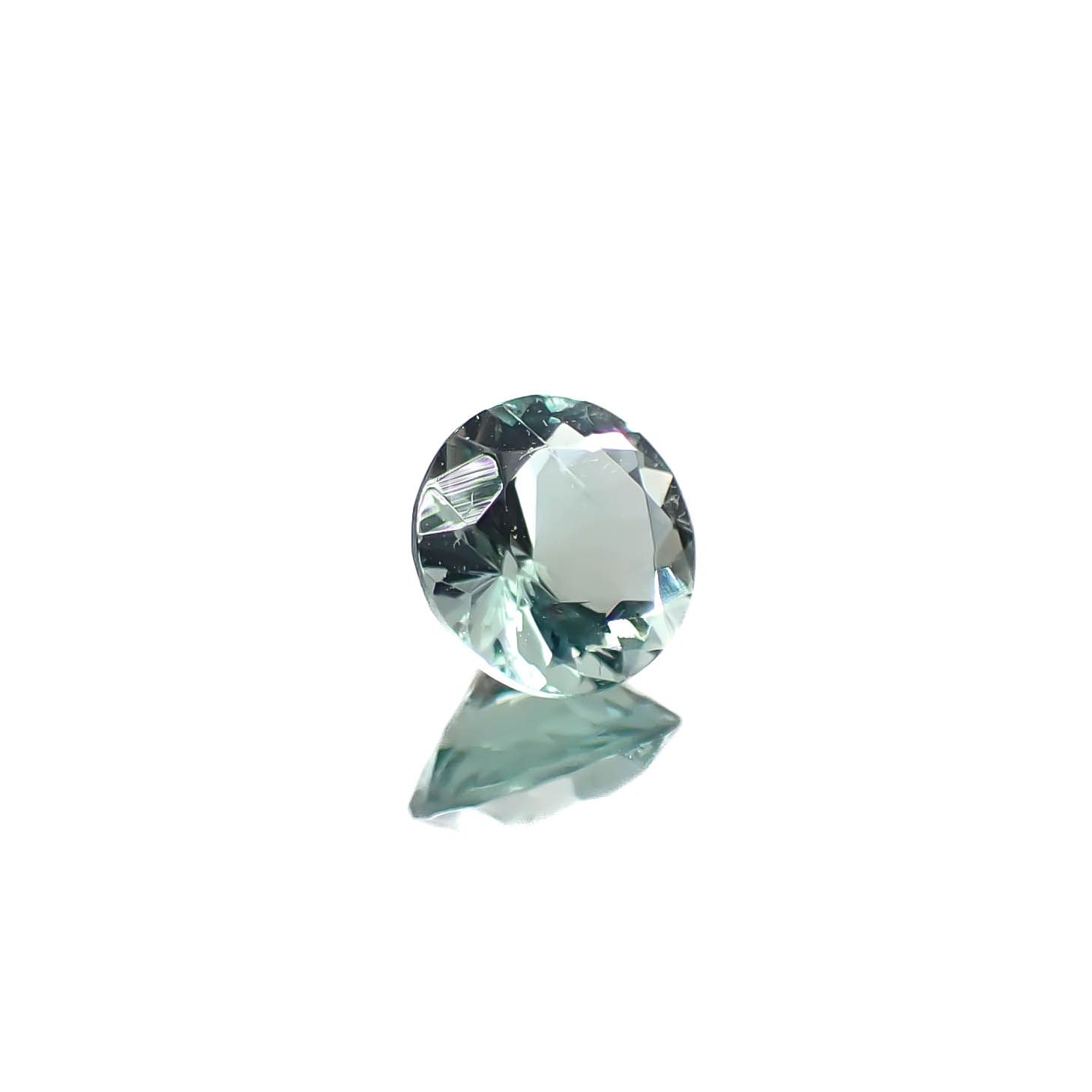 フローライト フルオレッセンス イギリス・ロジャリー鉱山産 0.71ct[240928903]5.8x5.7mm前後