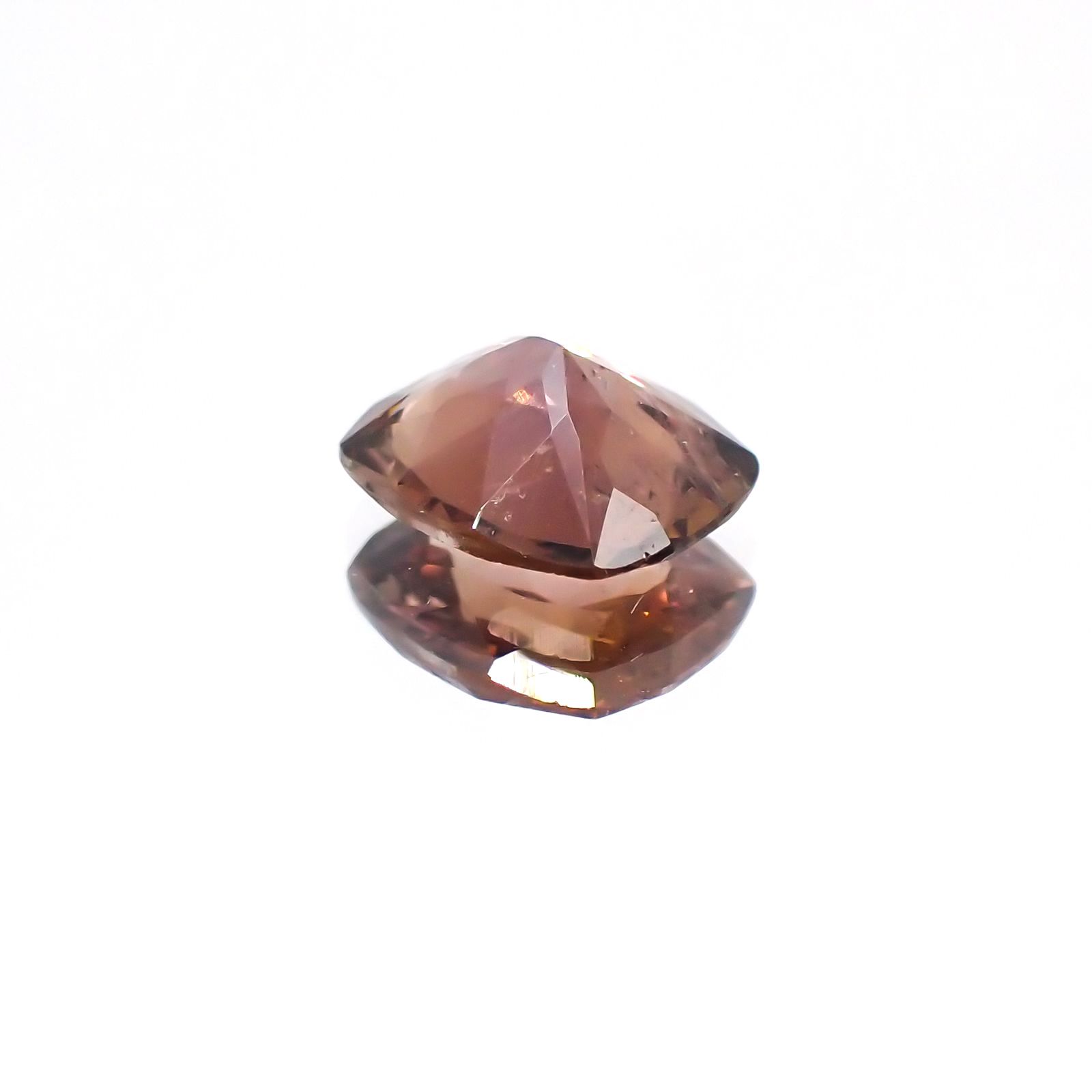 アキシナイト(宝石名アキシナイト)パキスタン産 1.03ct 識別済[231224383]7.2x6mm前後
