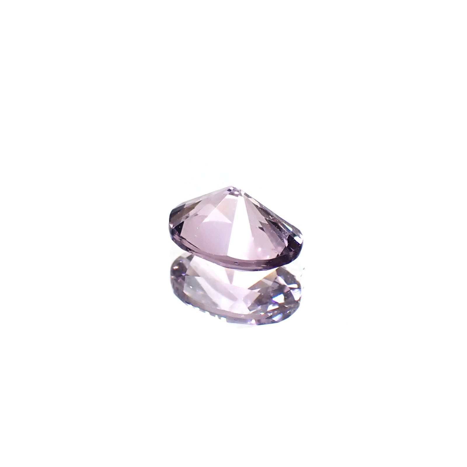 マリアライト(宝石名スキャポライト)スリランカ産 0.42ct 識別済[250330052]6.1x4.4mm前後