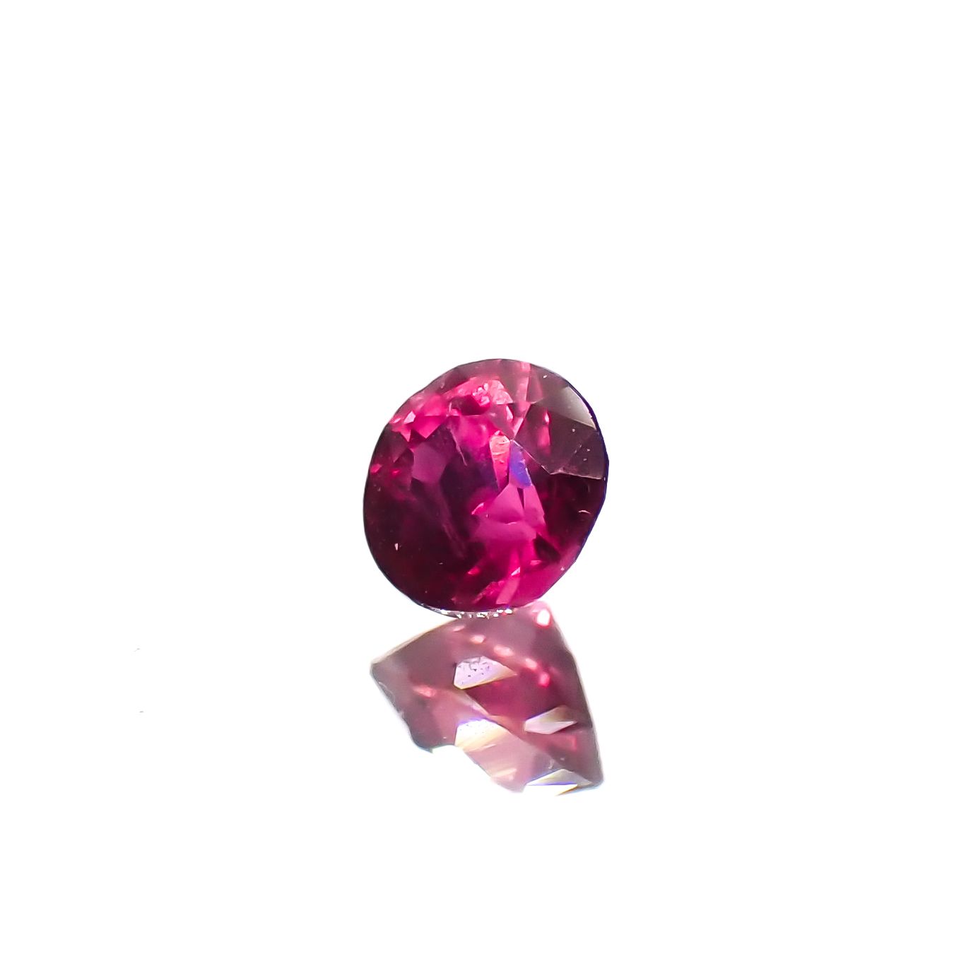 ルビー 非加熱 マダガスカル産 0.21ct[240326670]3.3x3.3mm前後