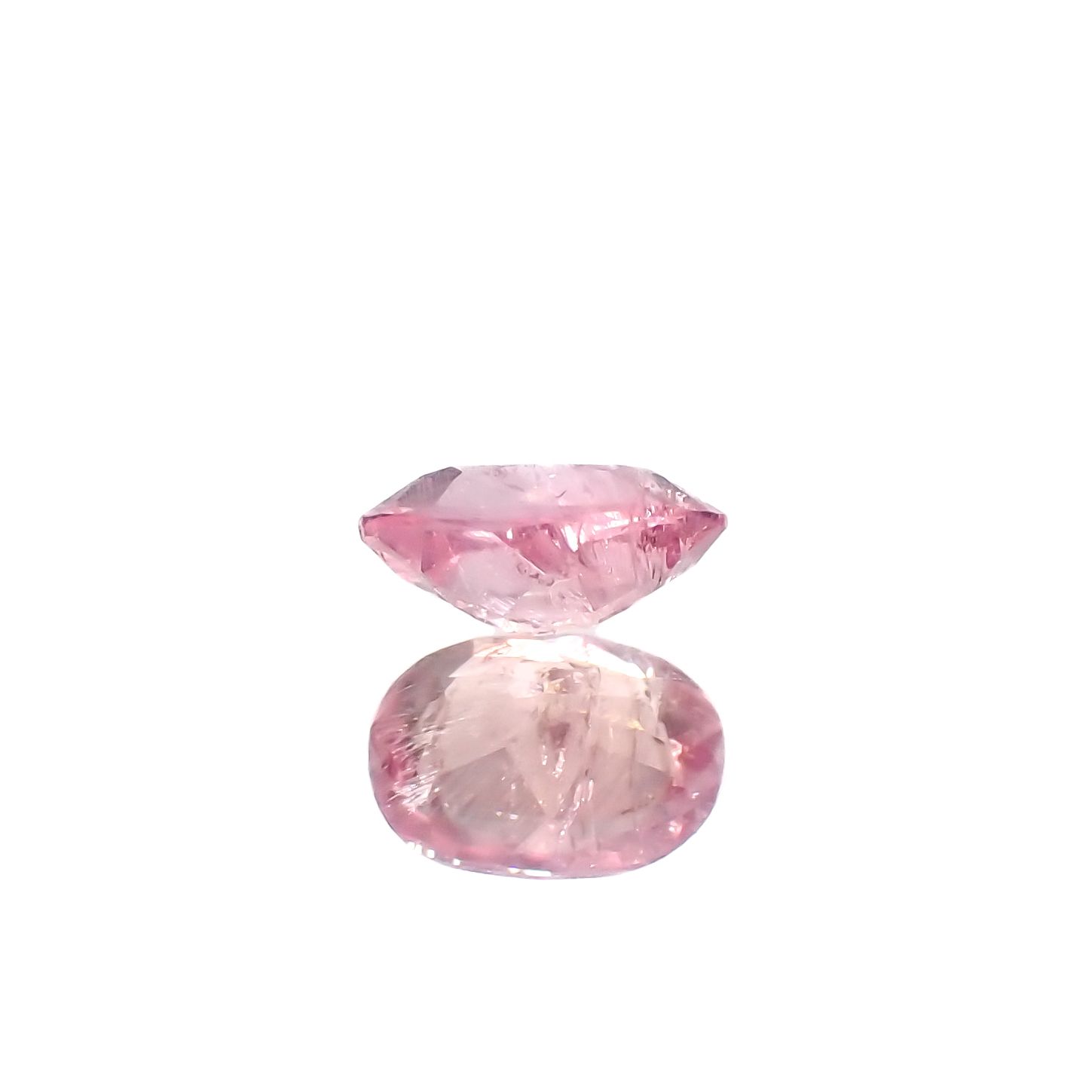 ペツォッタイト(ラズベリル)(宝石名ペツォッタイト)マダガスカル産 0.34ct 識別済[240226155]5.2x3.8mm前後