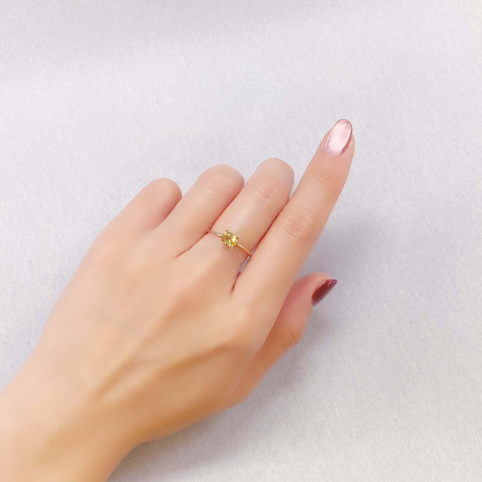 インペリアルガーネット(宝石名ヘソナイト・ガーネット)スリランカ産 0.47ct 識別済[241129438]5.5x4.2mm前後