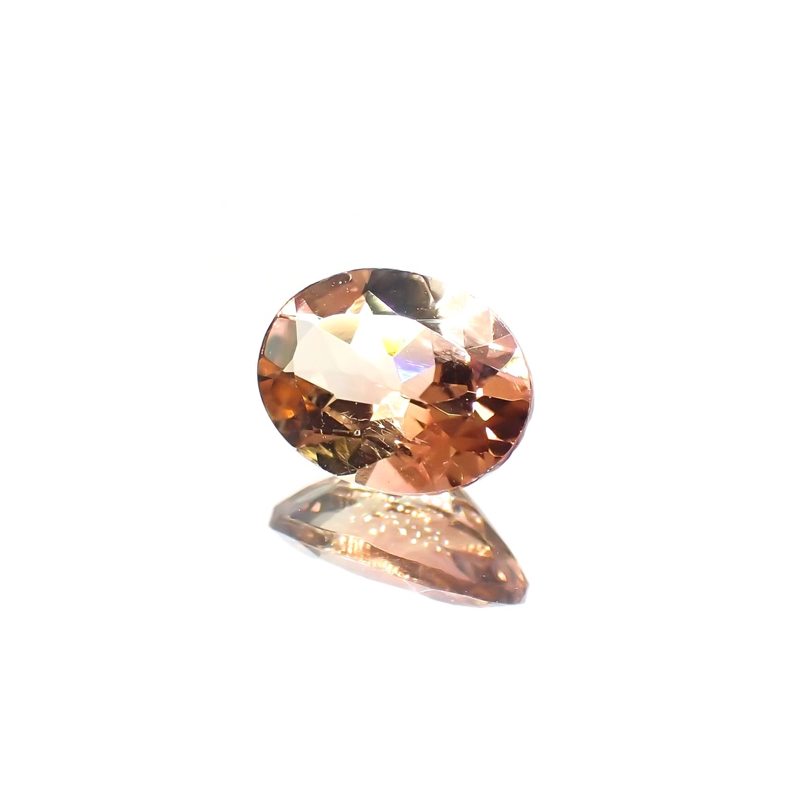バイカラートルマリン(宝石名バイカラー・トルマリン) コンゴ民主共和国産 1.195ct ソ付(彩珠)[211013598]8.1×6.2mm前後