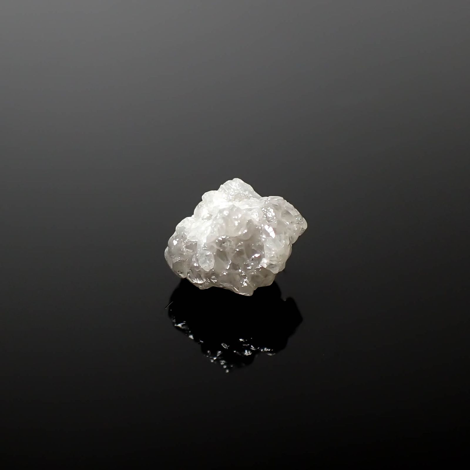 ダイヤモンド 原石 1.35ct[240326570]7.2x5.9mm前後