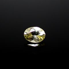 フォルステライト(宝石名フォルステライト)スリランカ産 0.125ct ソ付(日独)[240928696]3.75x2.77mm前後