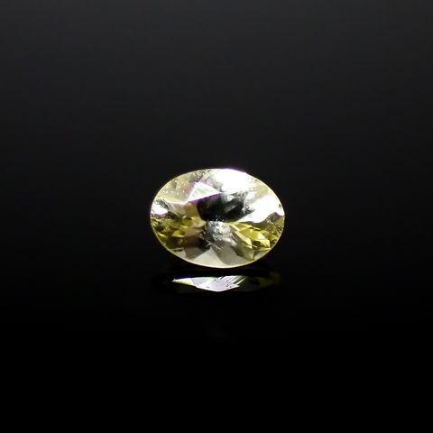 フォルステライト(宝石名フォルステライト)スリランカ産 0.125ct ソ付(日独)[240928696]3.75x2.77mm前後
