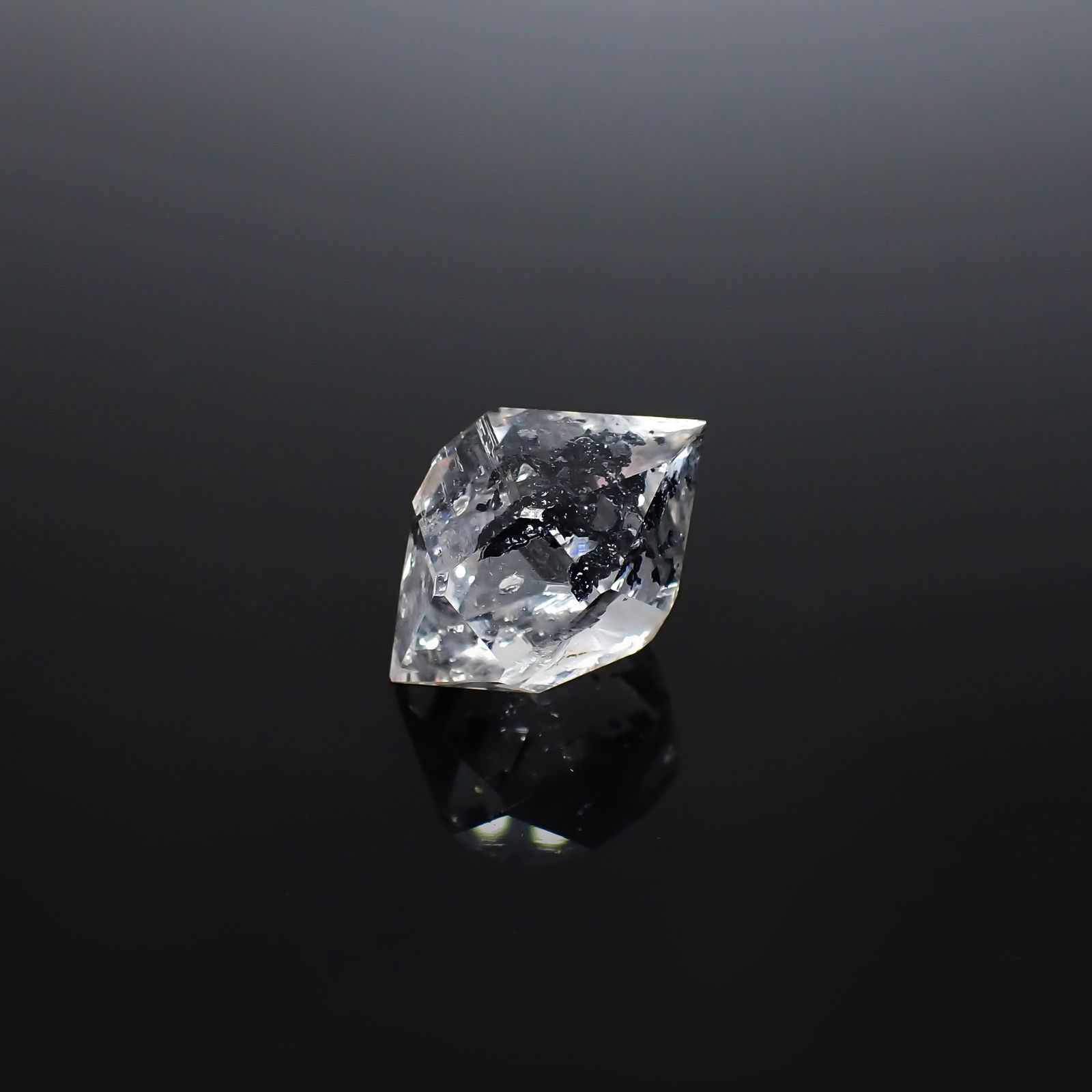 ハーキマーダイヤモンド 原石 アメリカ・ニューヨーク州産 18.46ct[231225127]20x15.5mm前後