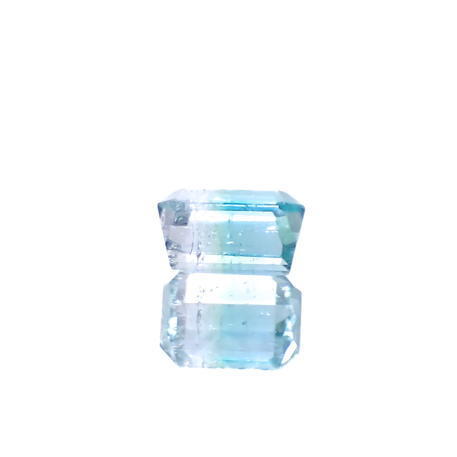 バイカラートルマリン アフガニスタン産 1.02ct [250329963]6.6x4.8mm前後