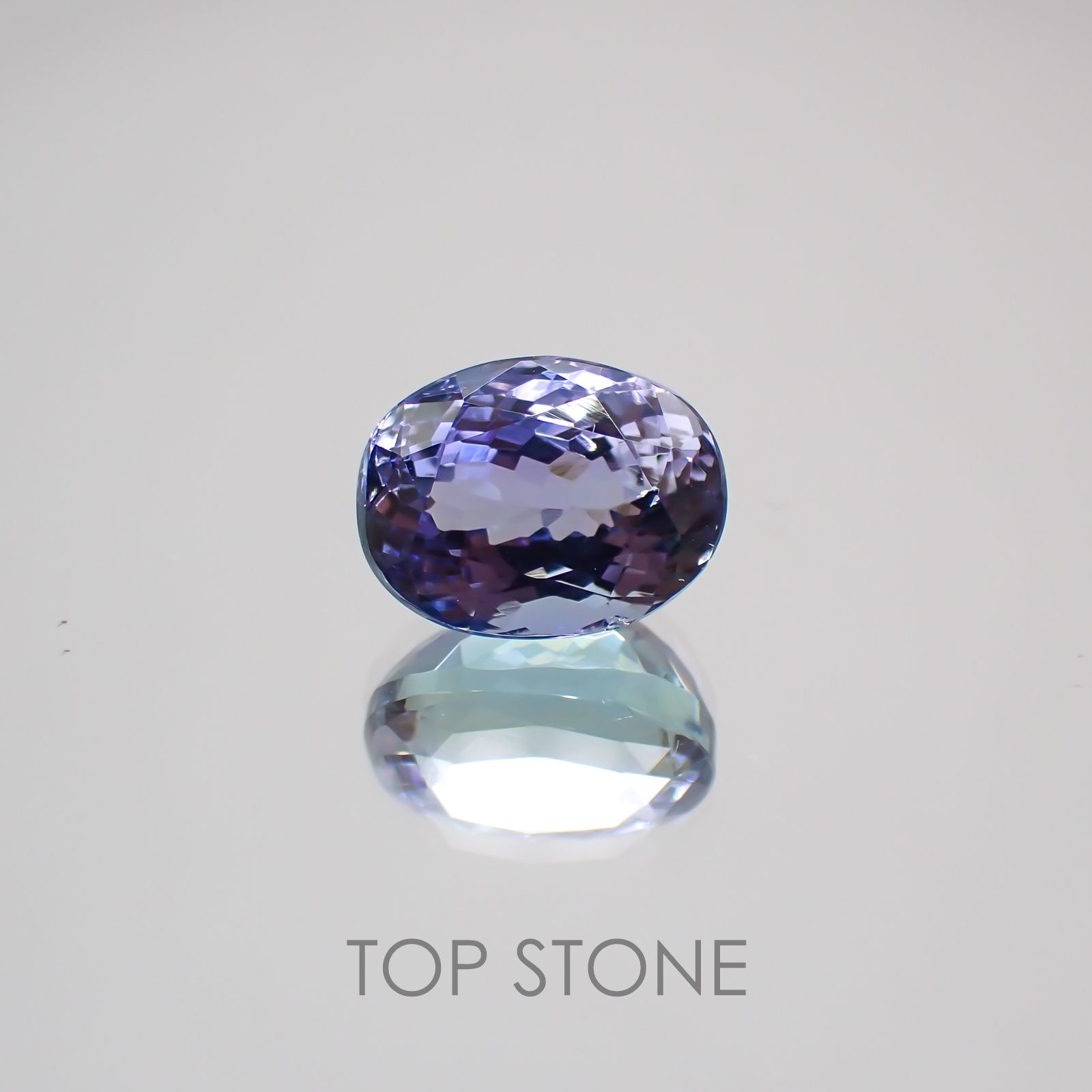パーティーカラータンザナイト タンザニア産 ルース 3.15ct[210410415]9.2×7mm前後