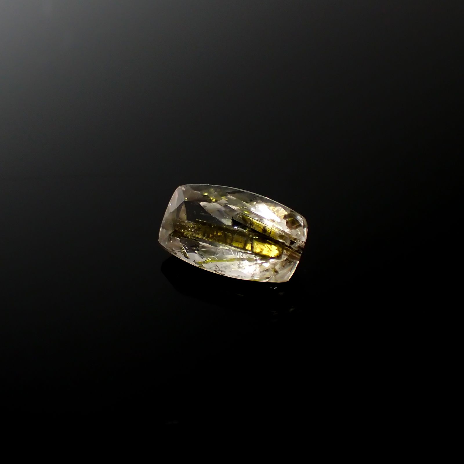 エピドートインクォーツ ブラジル産 3.42ct[240427293]12.5x7.1mm前後