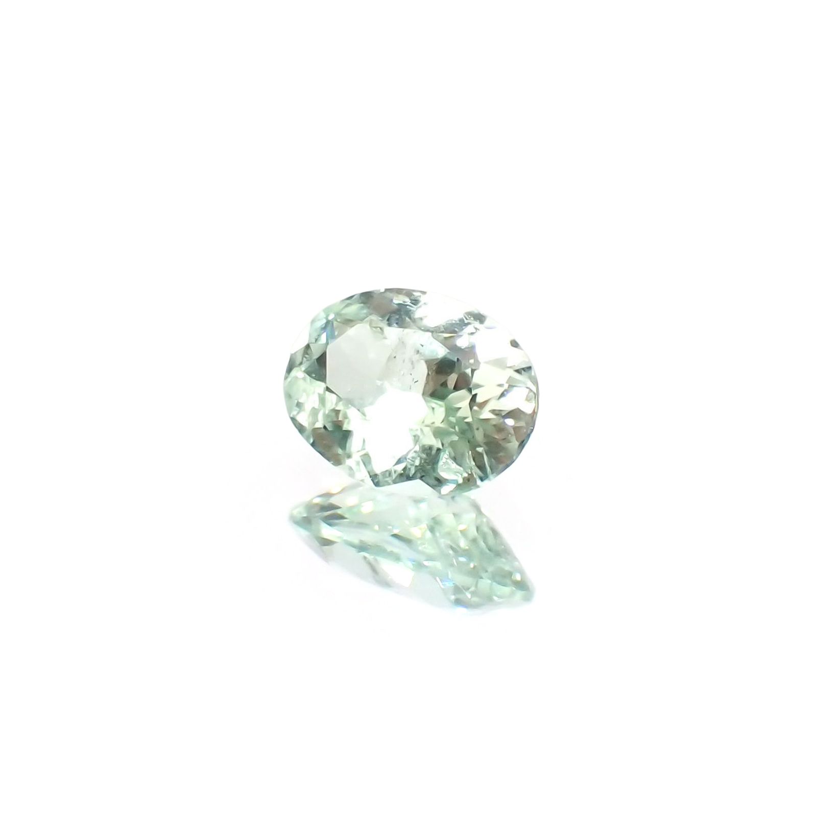 バナジウムコーネルピン(宝石名コーネルピン)タンザニア・タンガ州産 識別済 0.80ct / 6.8x5.1mm前後 [220115632]
