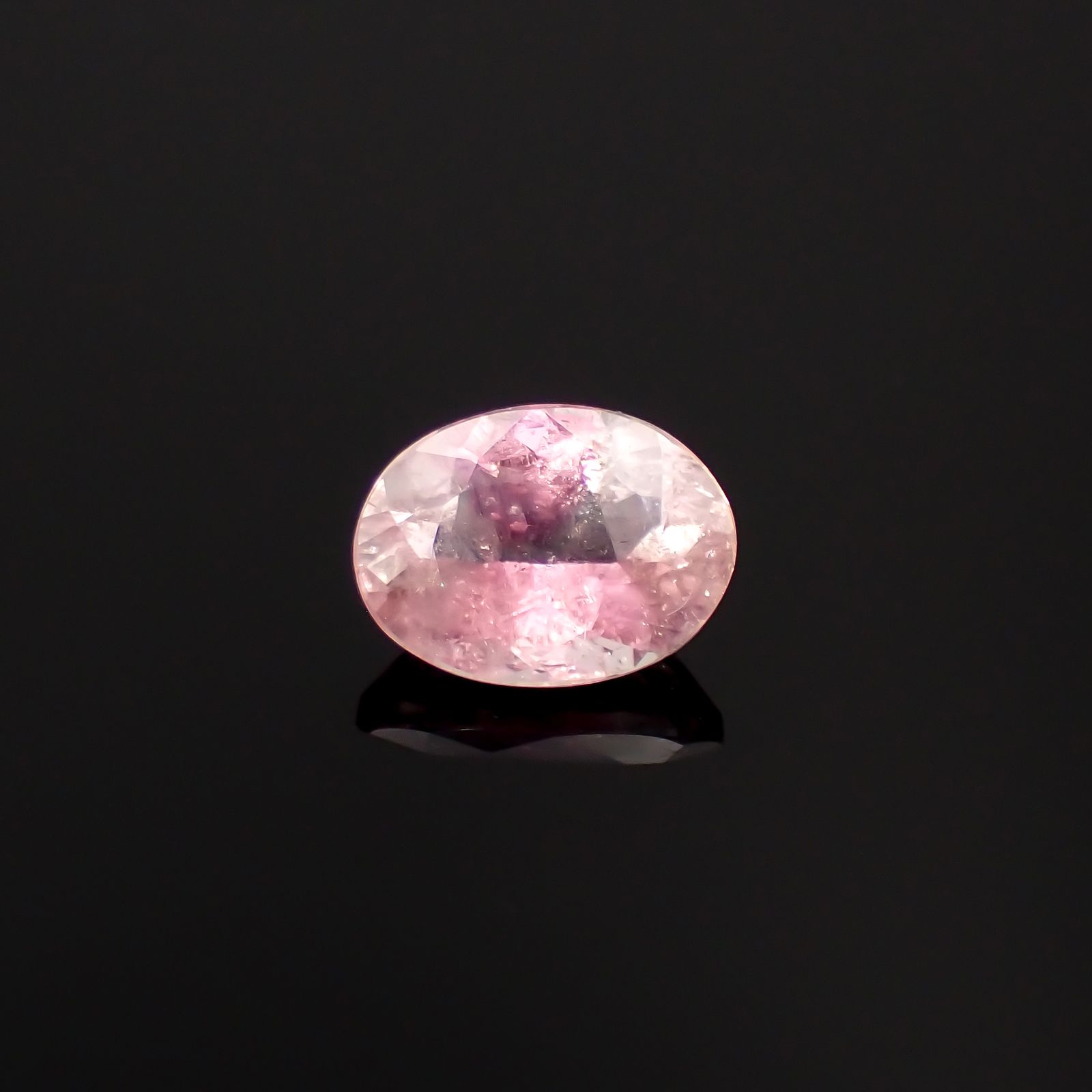 ピンククリスタルトルマリン(宝石名ピンク・トルマリン)コンゴ民主共和国産 1.27ct 識別済[230823236]8.1x6.1mm前後