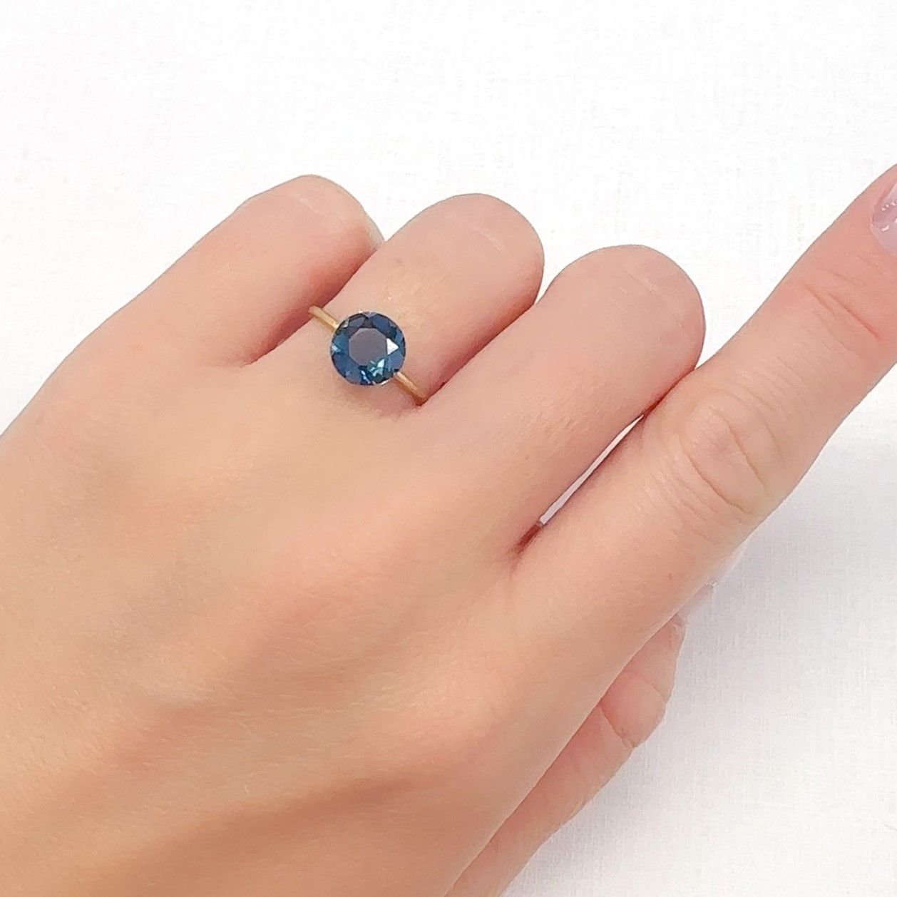 ロンドンブルートパーズ ブラジル産 2.09ct[240326802]8x8mm前後
