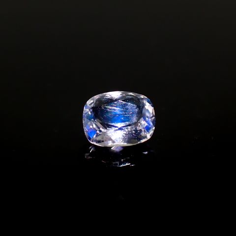 レインボームーンストーン ザンビア産 0.60ct[231224798]6.1x5mm前後