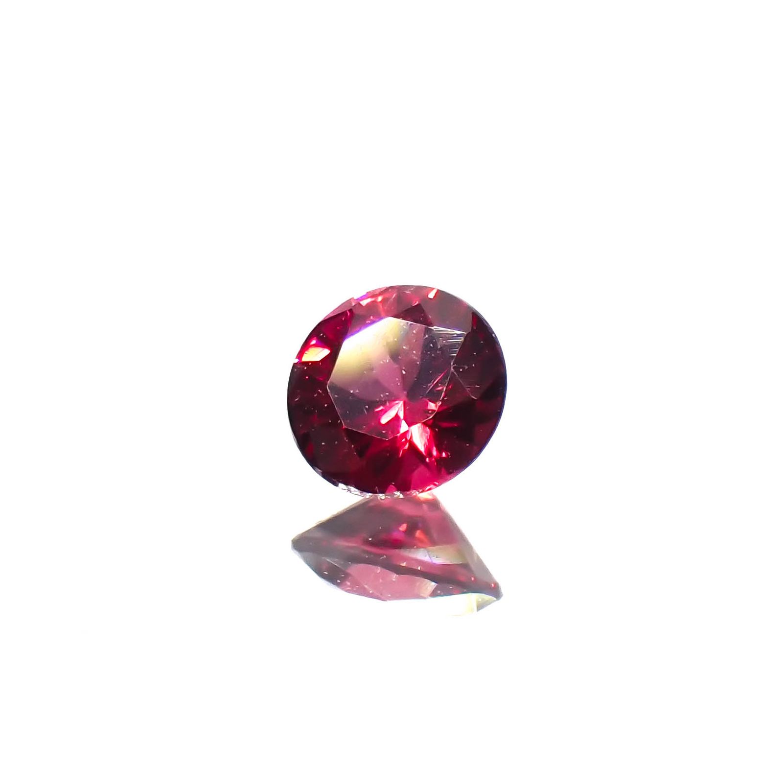 レッドスピネル ビルマ産 0.18ct[230722610]3.5x3.5mm前後