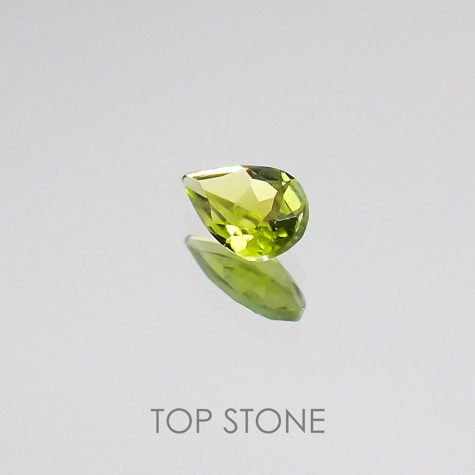グリーントルマリン(宝石名グリーン・トルマリン) ブラジル産 0.15ct 識別済[20073734]5×3.1mm前後