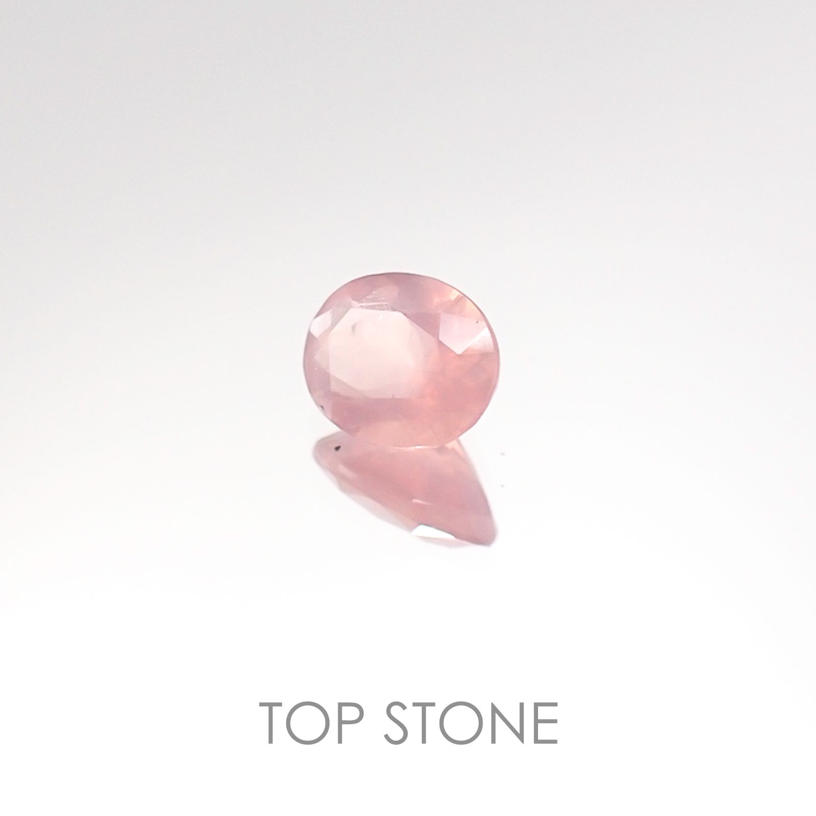 ディープローズクォーツ モザンビーク産 ルース 0.44ct[20106461]5.7×4.6mm前後