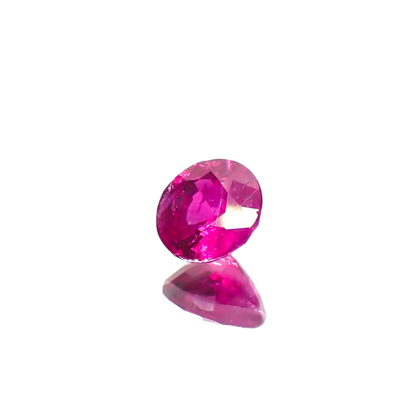 ルビー 非加熱 ビルマ産 0.49ct[240628052]4.5x4.5mm前後