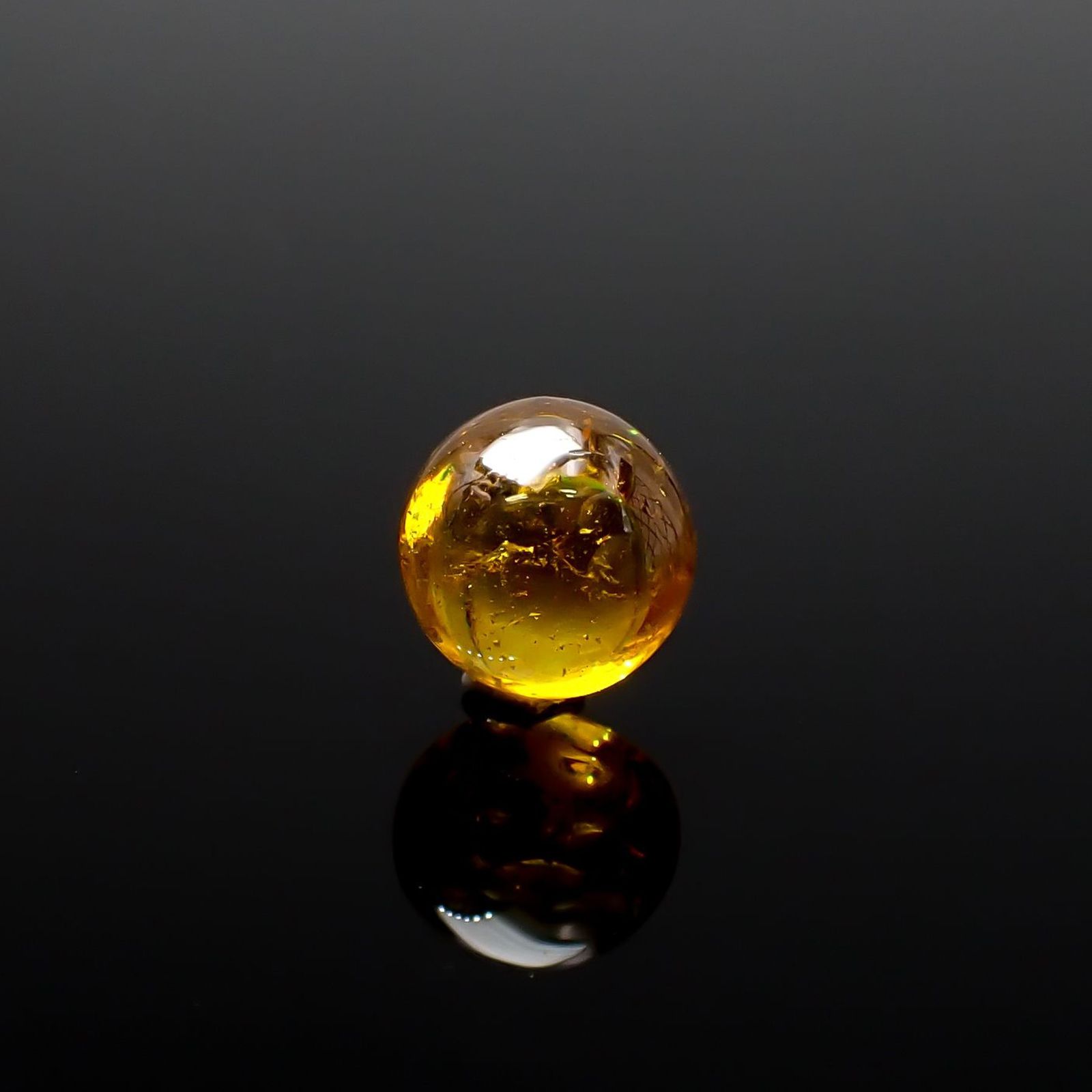 スファレライト スペイン産 3.58ct / 8.1x8mm前後 [250329919]