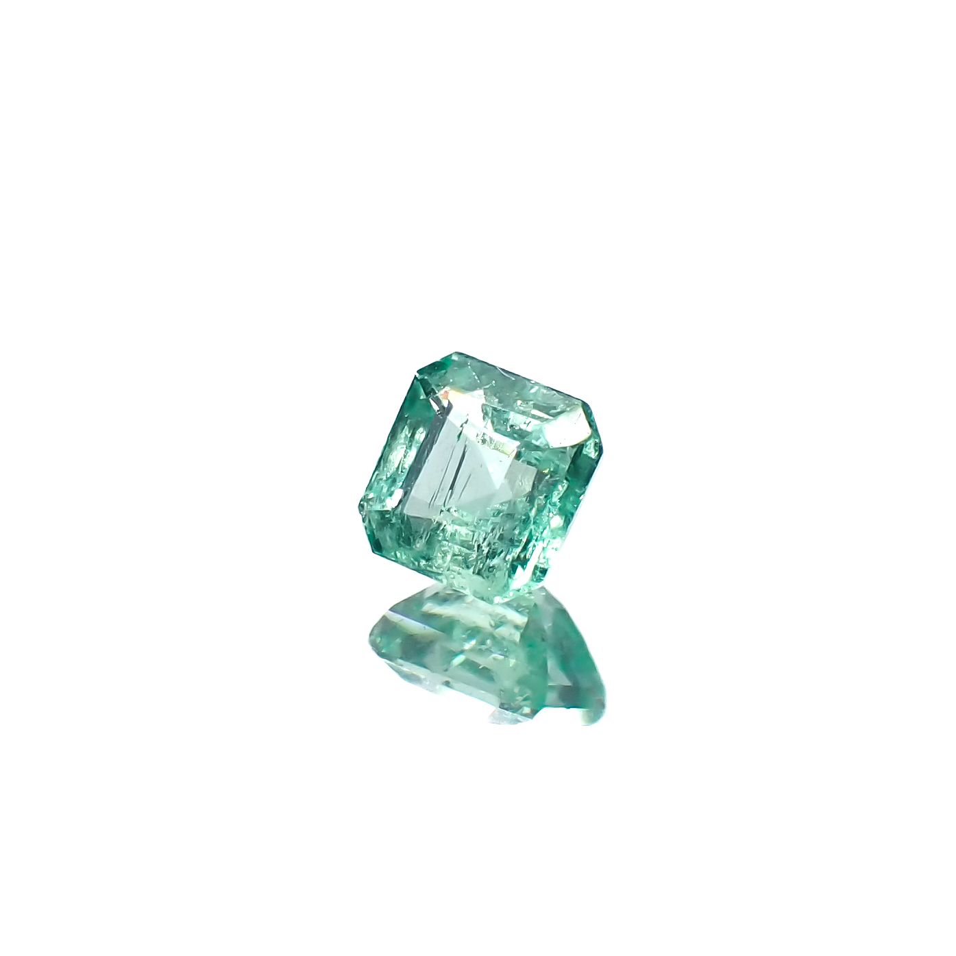 パステルカラーエメラルド コロンビア産 0.19ct[240225949]3.3x3.2mm前後