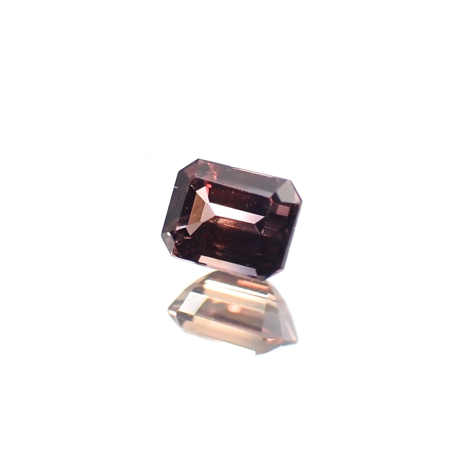 バイカラーサファイア(宝石名バイカラー・サファイア) マダガスカル/タンザニア産 0.29ct 識別済[210812494]3.8×3mm前後