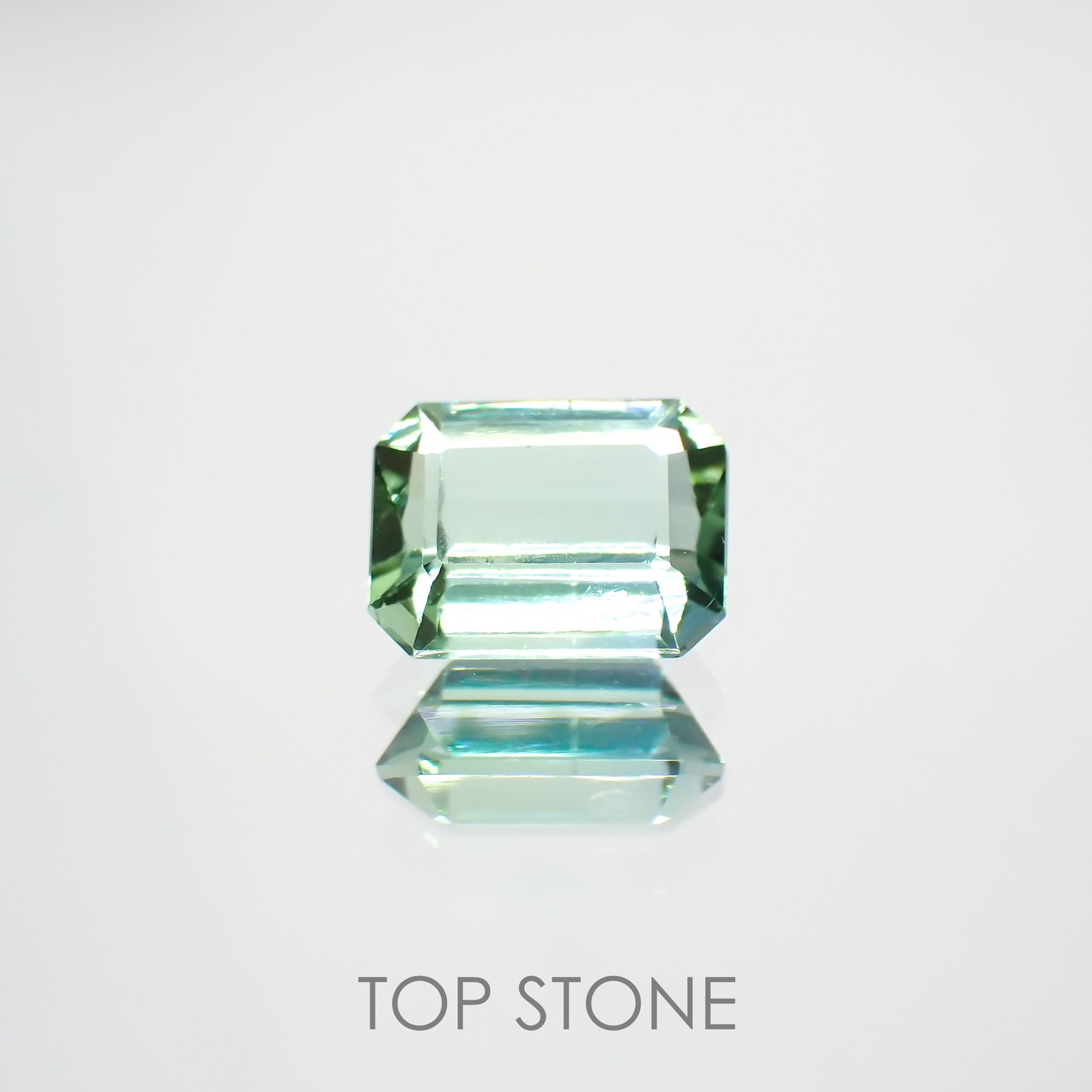 グリーントルマリン アフガニスタン産 0.86ct [220114109]6.4x5mm前後