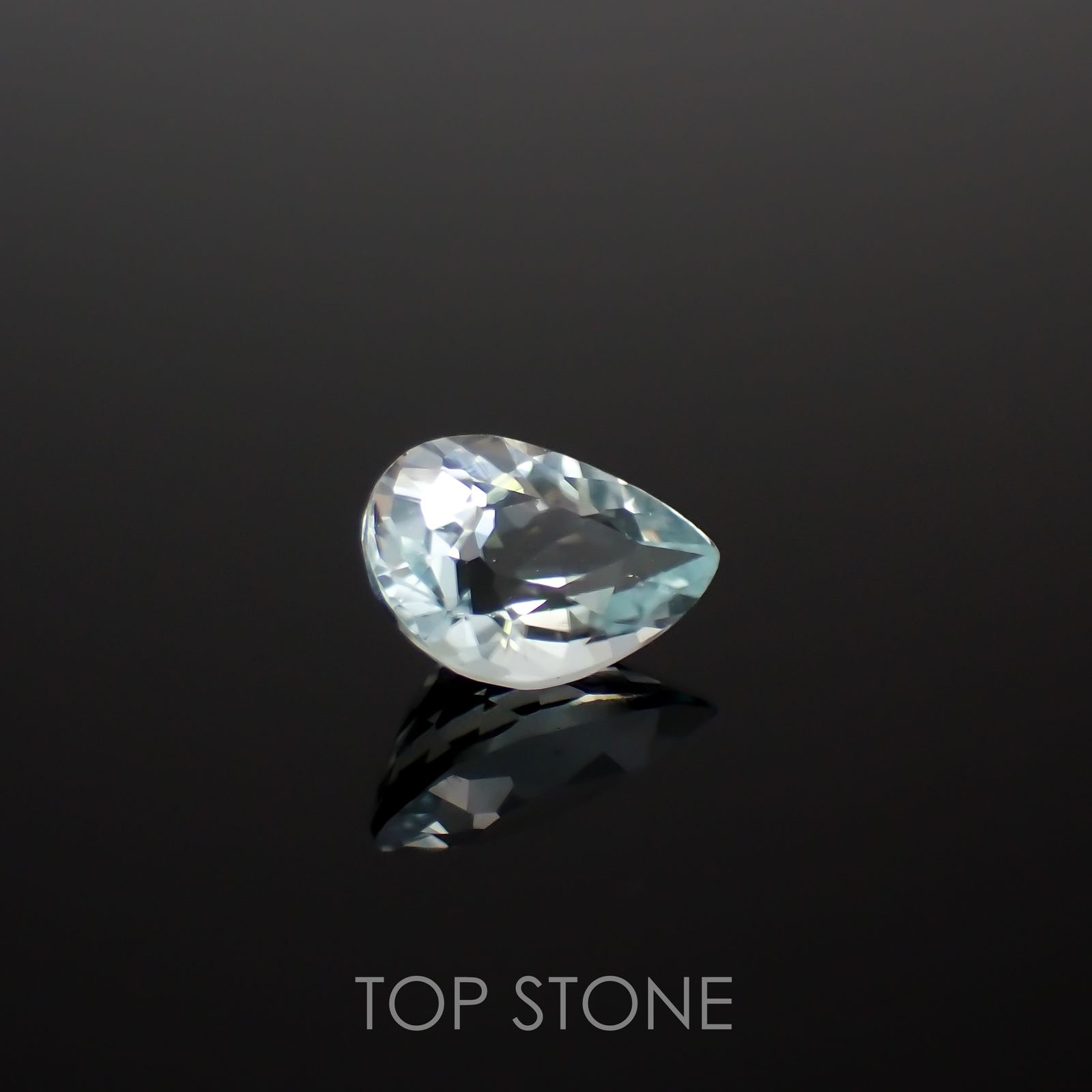 モンテブラサイト(宝石名モンテブラサイト)マダガスカル産 1.15ct 識別済[230120289]8.3x5.9mm前後