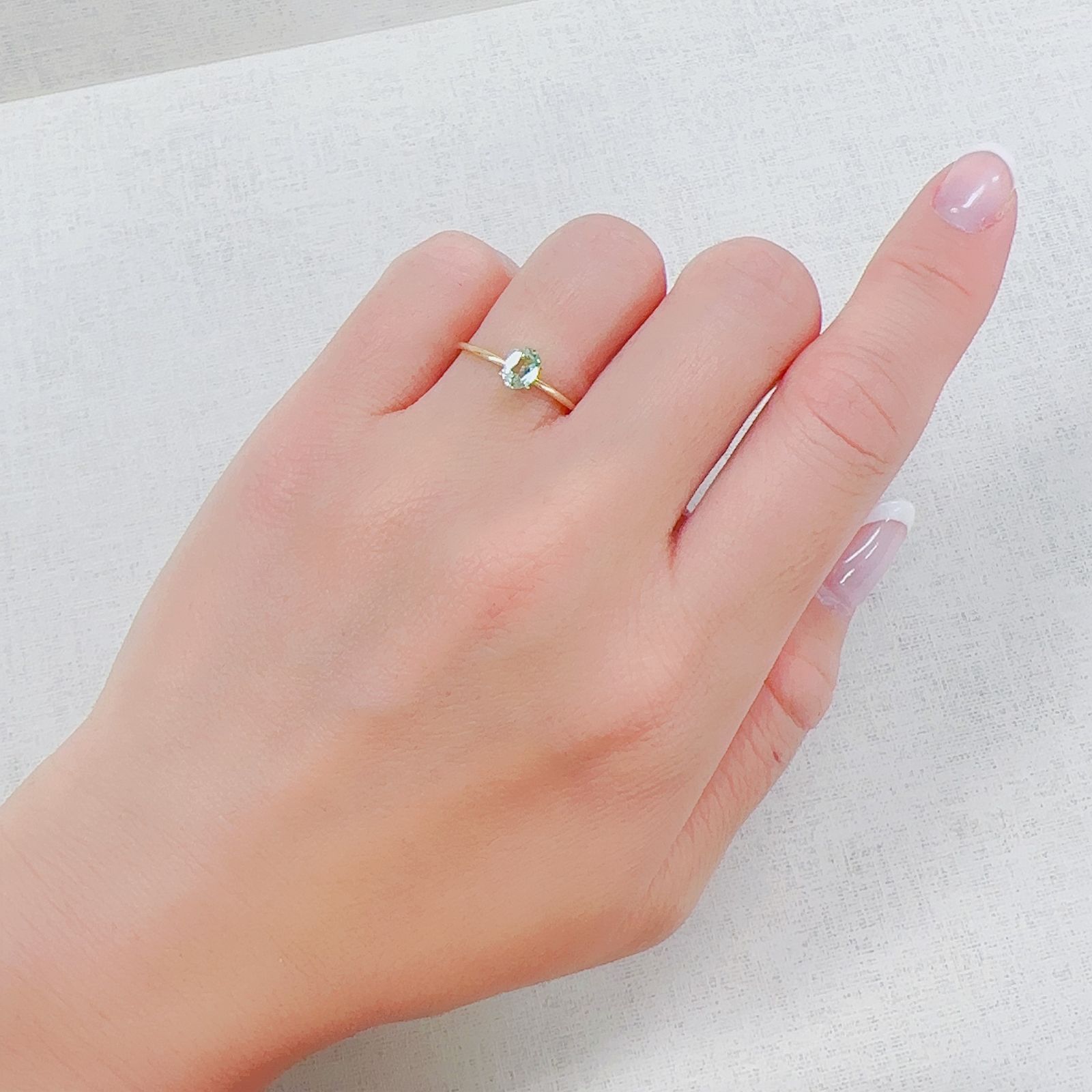 バナジウムコーネルピン(宝石名コーネルピン)タンザニア・タンガ州産 0.34ct 識別済[230521914]5.2x3.8mm前後