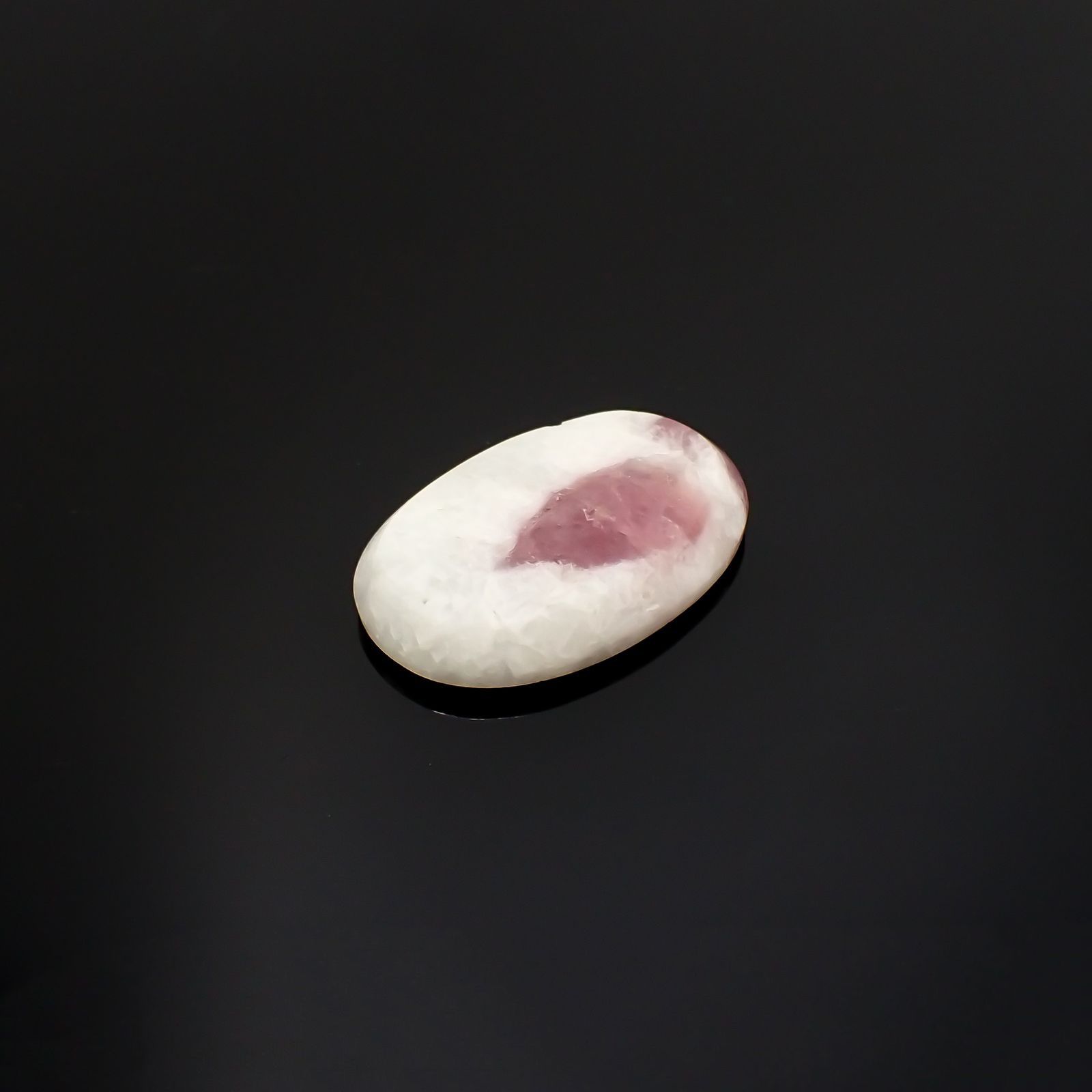 マトリックストルマリン(トルマリンインフェルドスパー) ブラジル産 17.93ct / 26x17.7mm前後 [220716866]