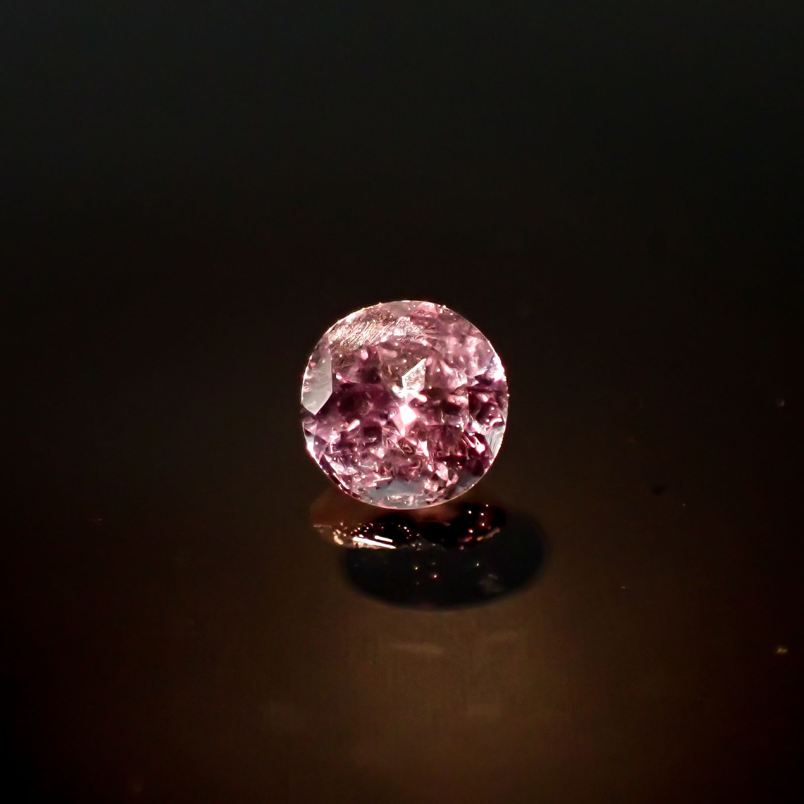 ベキリーブルーガーネット（カラーチェンジガーネット アレキタイプ） マダガスカル・ベキリー産 0.23ct [241229618]3.7x3.6mm前後