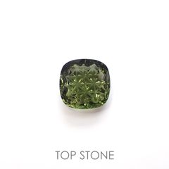 ◇甲州貴石切子Plus Three◇モルダバイト(宝石名モルダバイト) カード付き 旧チェコスロバキア産 2.97ct 識別済[220716744]10x9.9mm前後