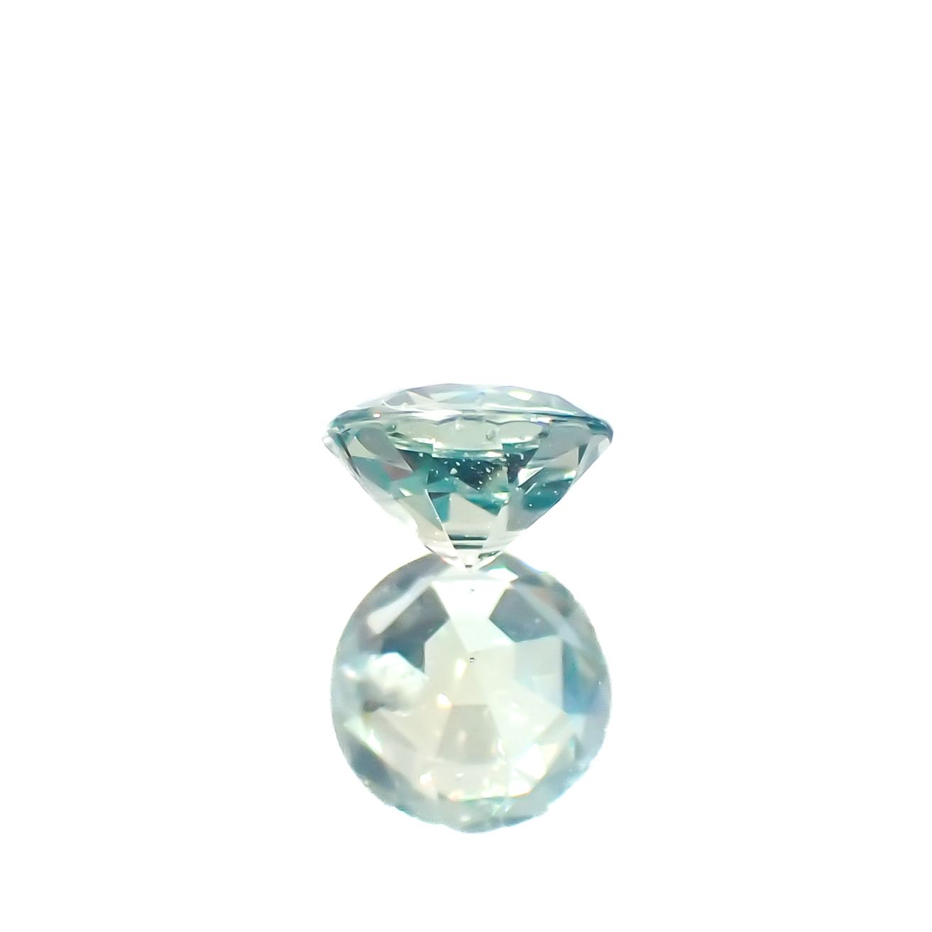 シルキーアレキサンドライト(宝石名アレキサンドライト)ブラジル・ミナスジェライス州ヘマチタ鉱山産 0.18ct 識別済[240527400]3.5x3.5mm前後