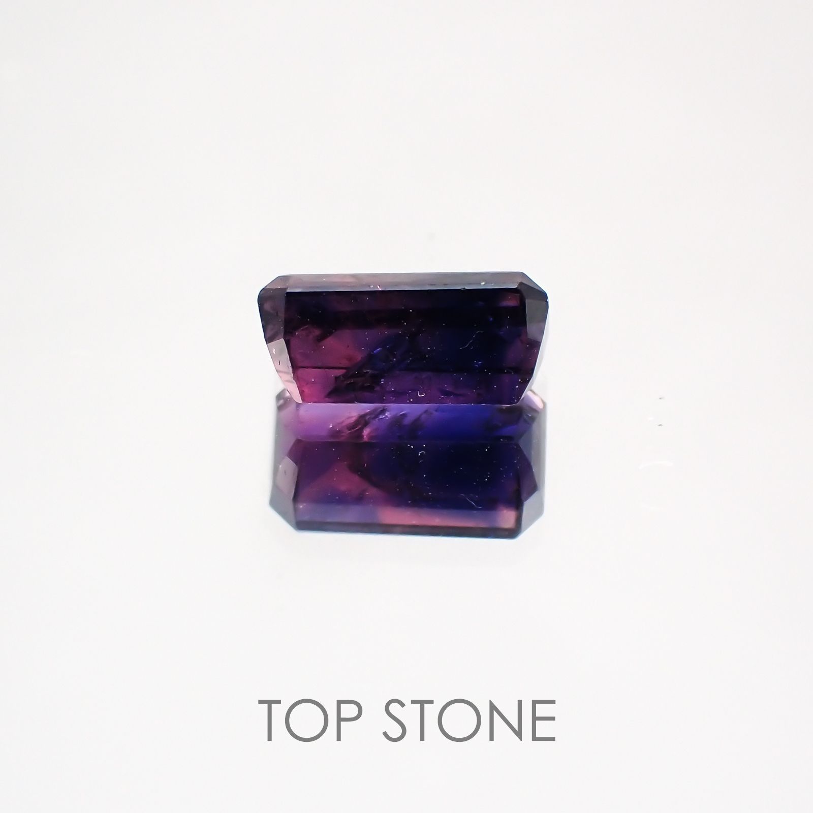 パーティカラーサファイア 非加熱(宝石名パーティカラード・サファイア) タンザニア産 1.508ct ソ付(彩珠)[210710612]7.8×4.6mm前後