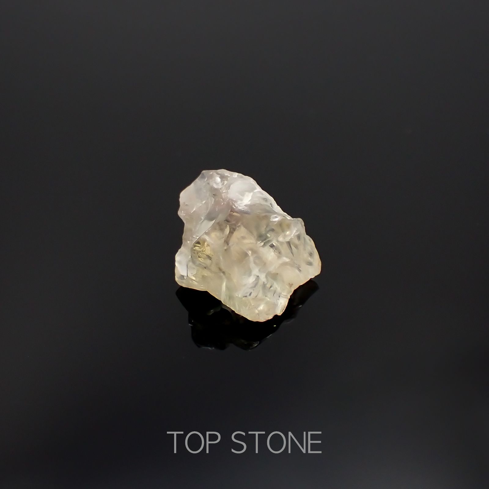 オレゴンサンストーン原石 アメリカ・オレゴン州産 4.43ct[230220415]12.9x8.7mm前後