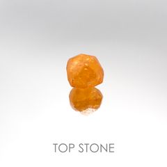スペサルティンガーネット マンダリンオレンジカラー(宝石名ガーネット) タンザニア産 原石・結晶 6.21ct 識別済[20095395]9.7×9mm前後