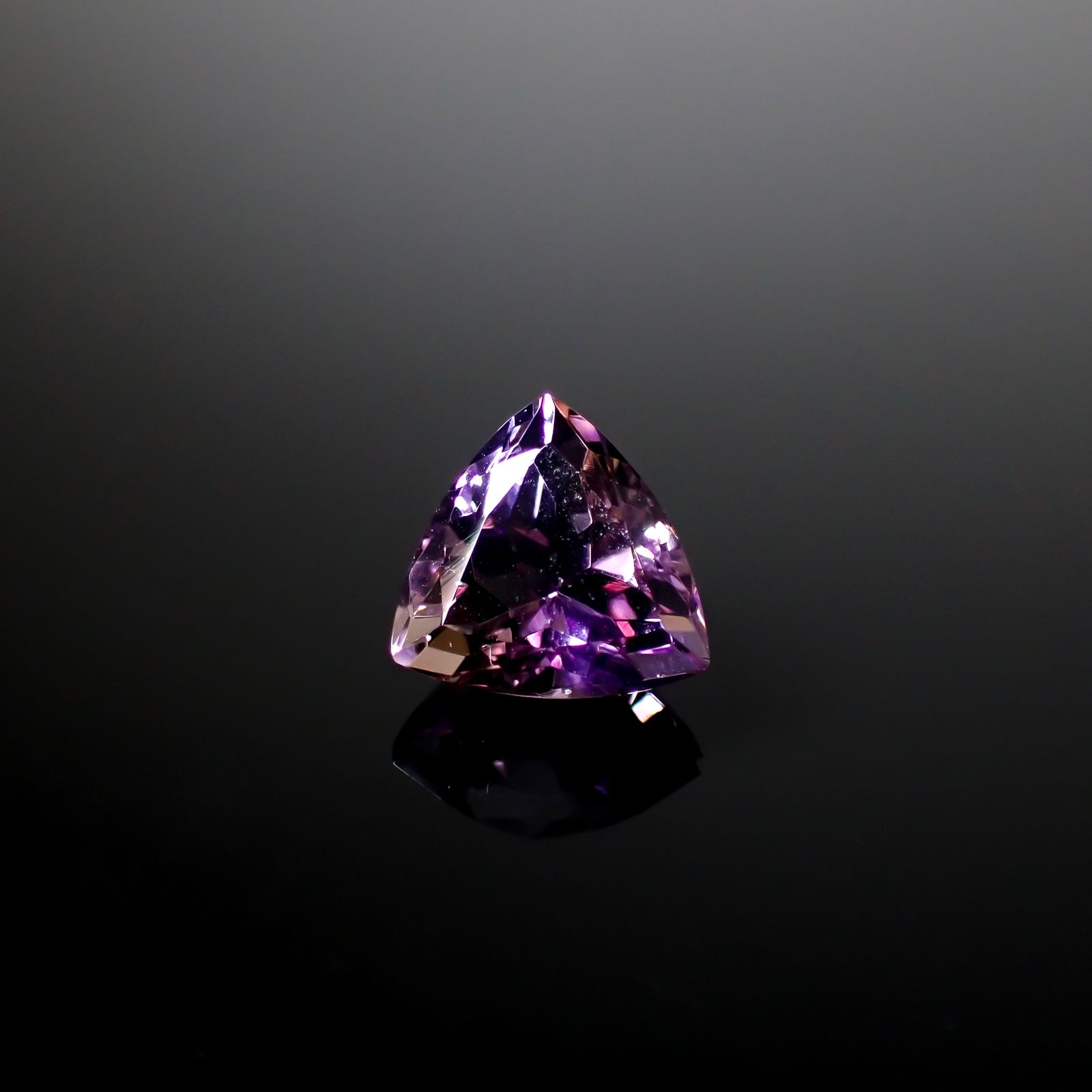 アメトリン ボリビア産 5.20ct [250129759]11.5x11.4mm前後