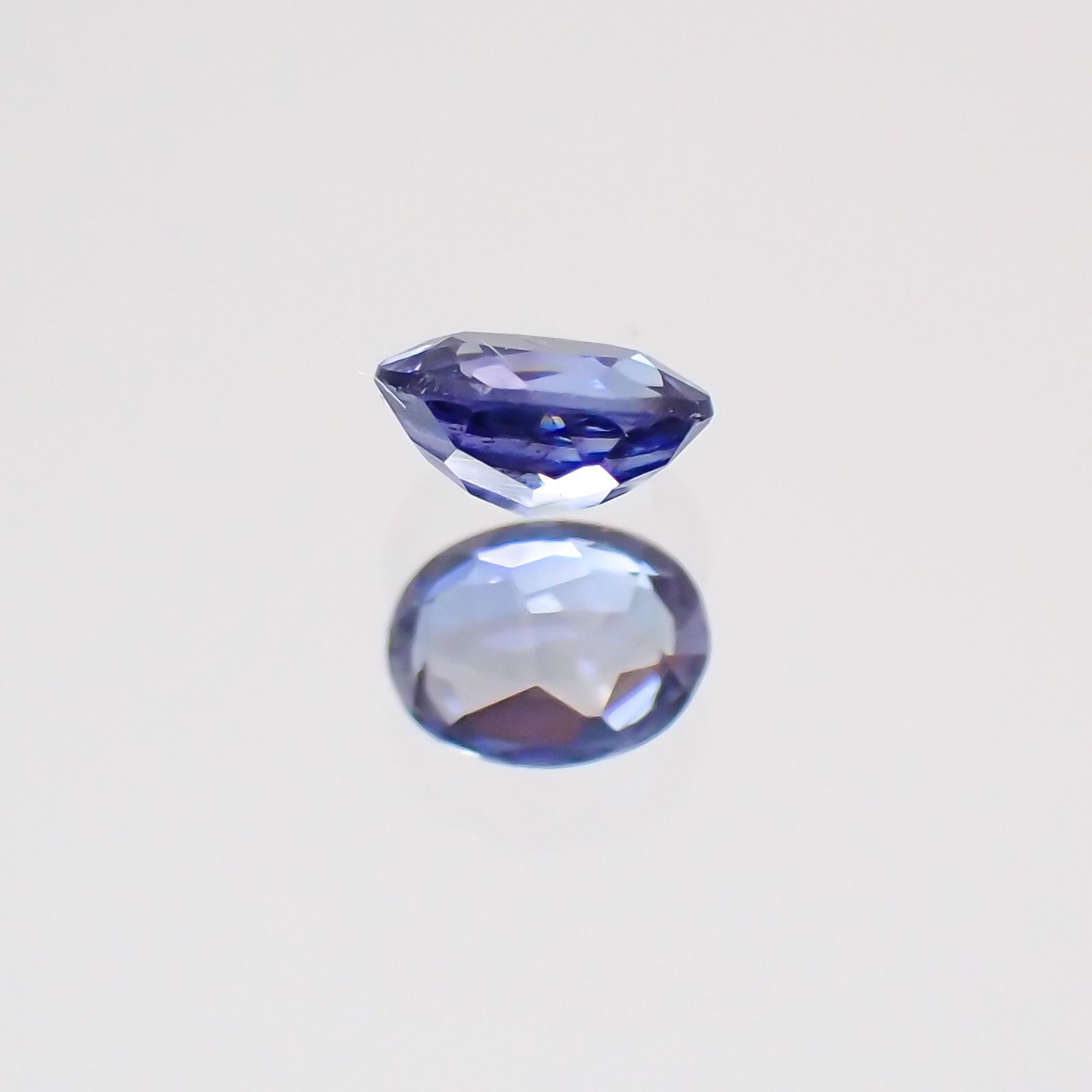ベニトアイト アメリカ産 ルース 0.106ct[20129029]3.2×2.5mm前後