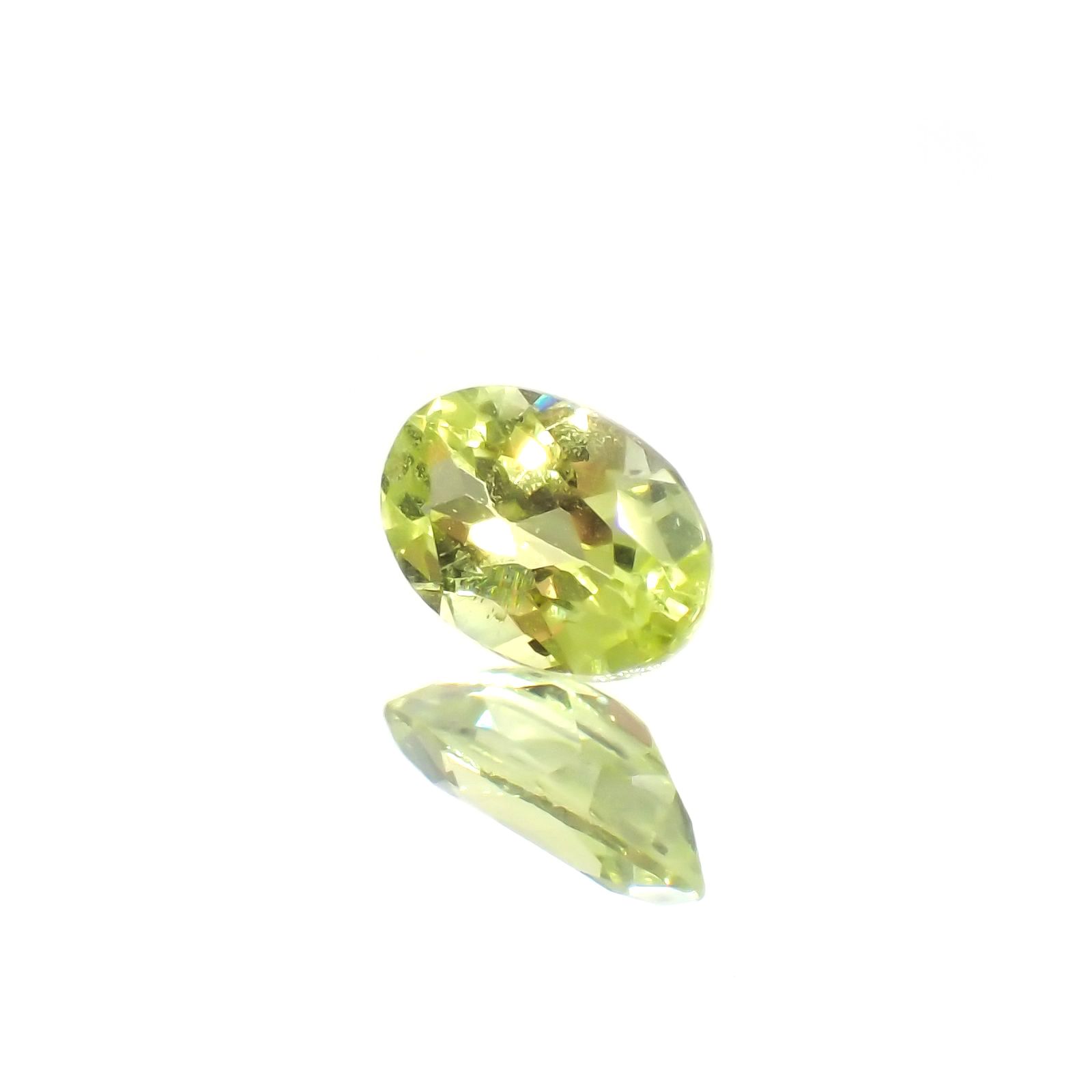 パロットクリソベリル(宝石名クリソベリル)インド産 0.23ct 識別済[220114506]4.6x2.9mm前後