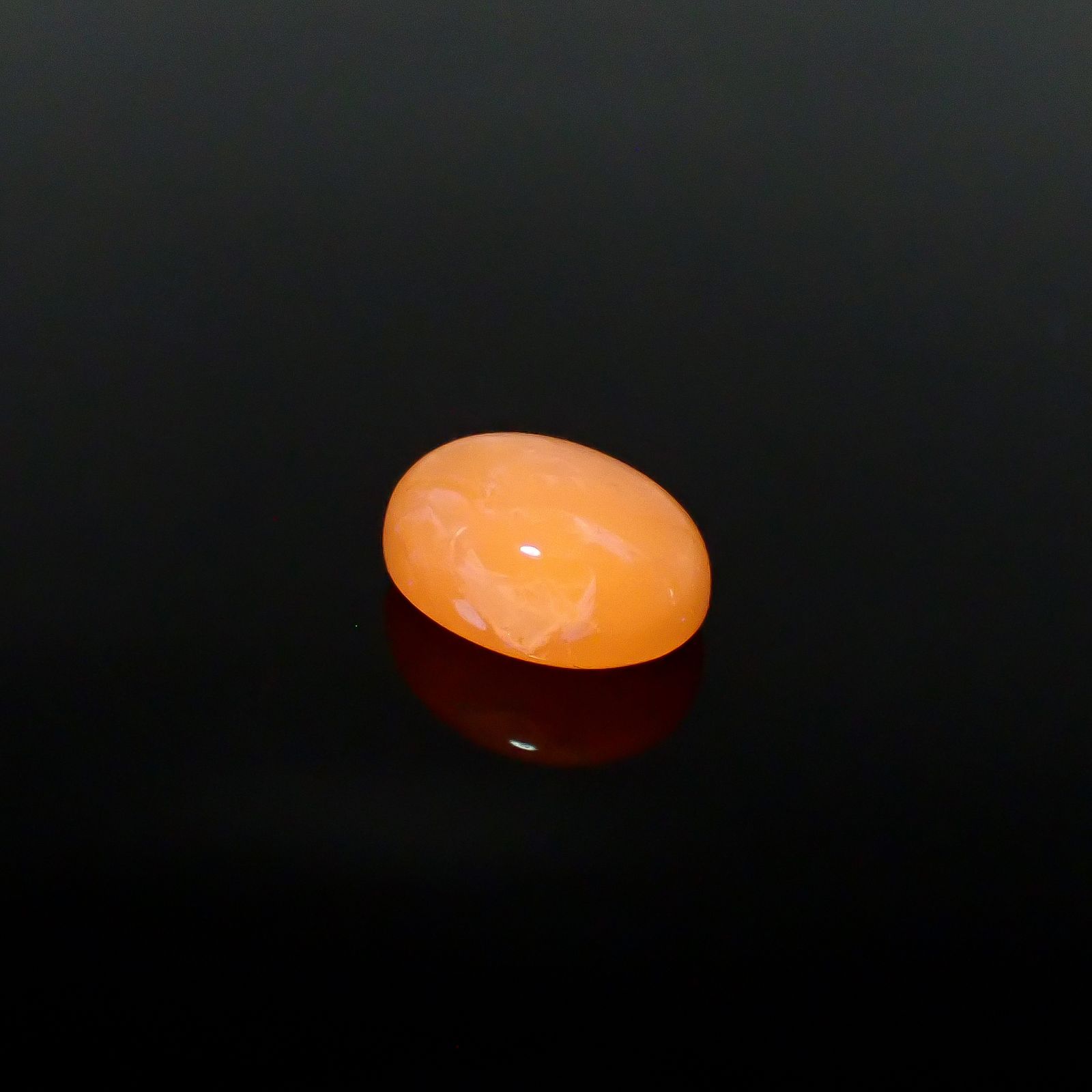 北海道オパール 北海道河東郡鹿追町然別産 3.19ct [250630623]11.4x8.5mm前後
