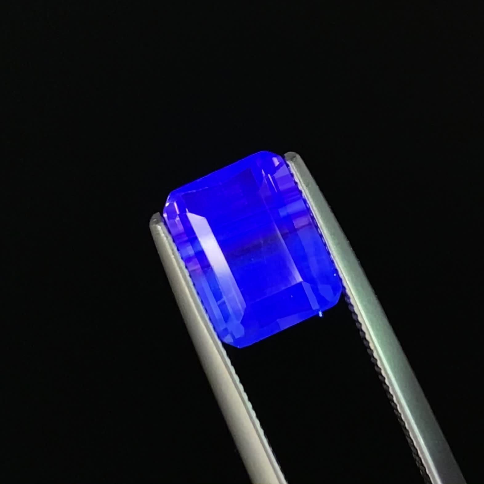パーティカラーフローライト フルオレッセンス ブラジル産 2.97ct