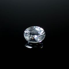 カラーレスサファイア スリランカ産 0.45ct [250830973]5x4mm前後