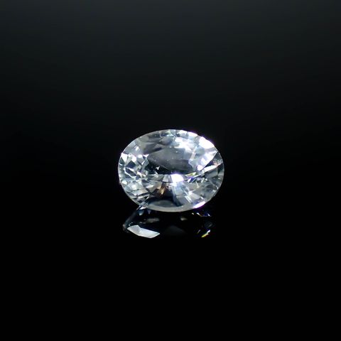 カラーレスサファイア スリランカ産 0.45ct [250830973]5x4mm前後