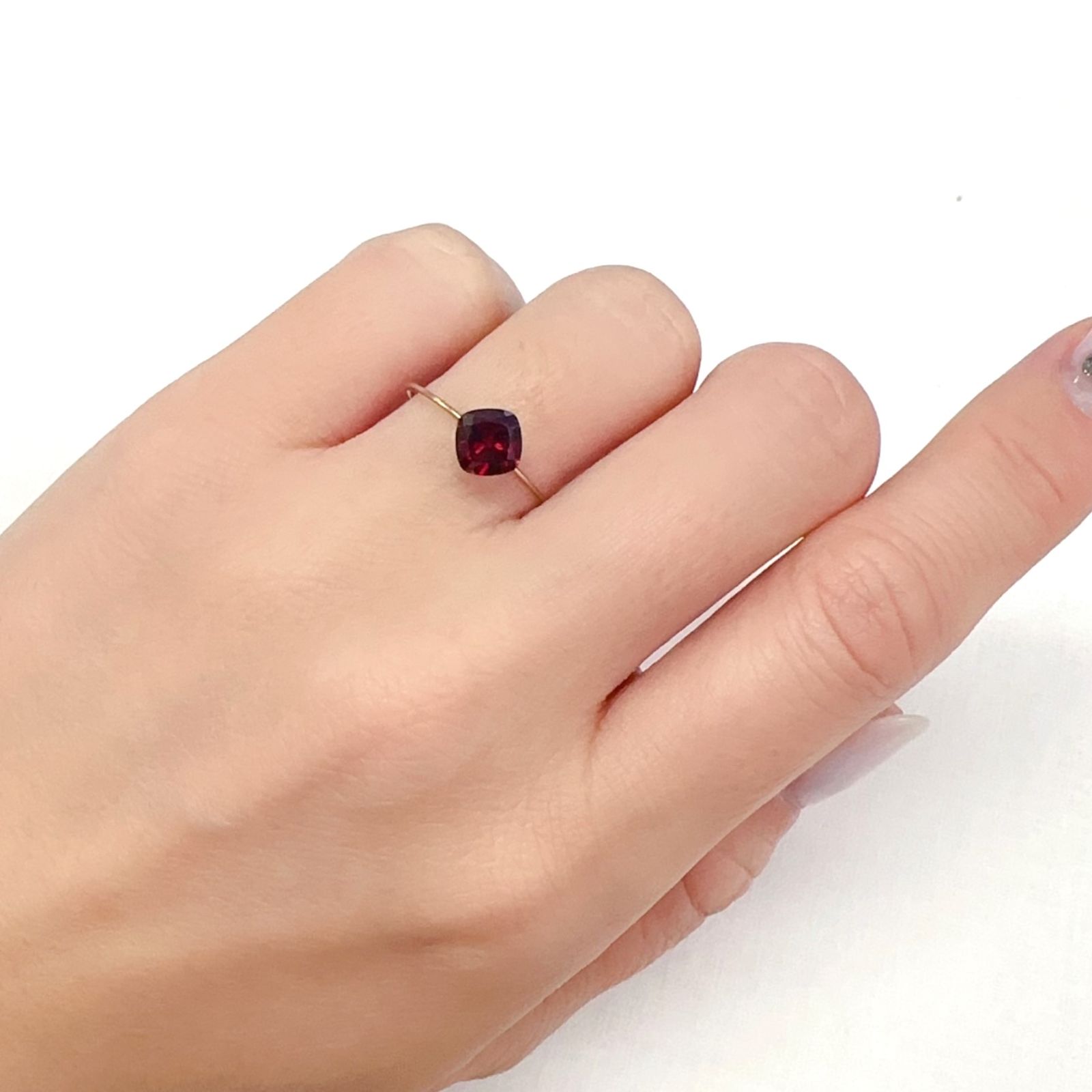 パイラルスパイトガーネット モザンビーク産 1.22ct[231224562]6x6mm前後