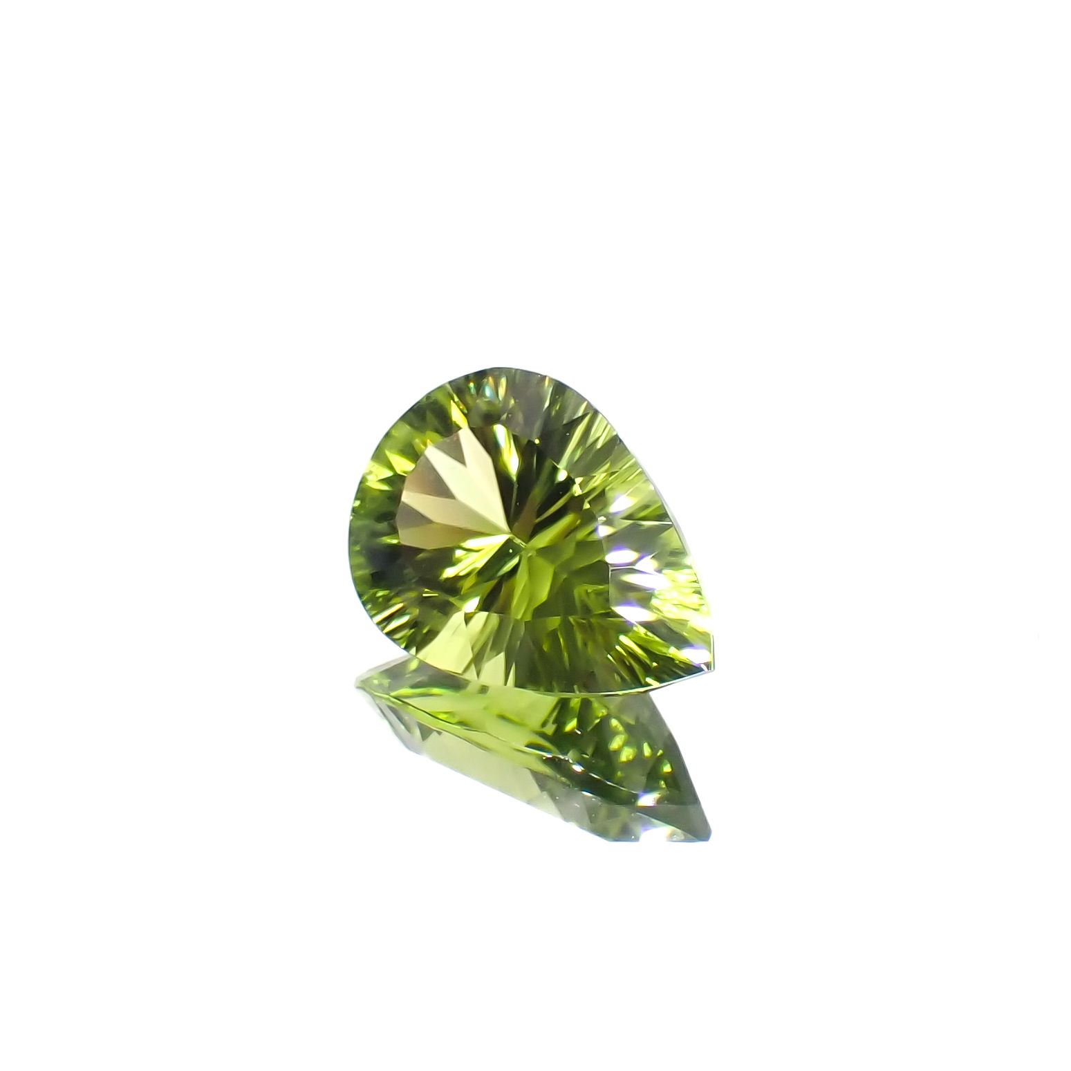 ◇コンケーブカット◇ペリドット 中国産 1.73ct[230622295]10x6.9mm