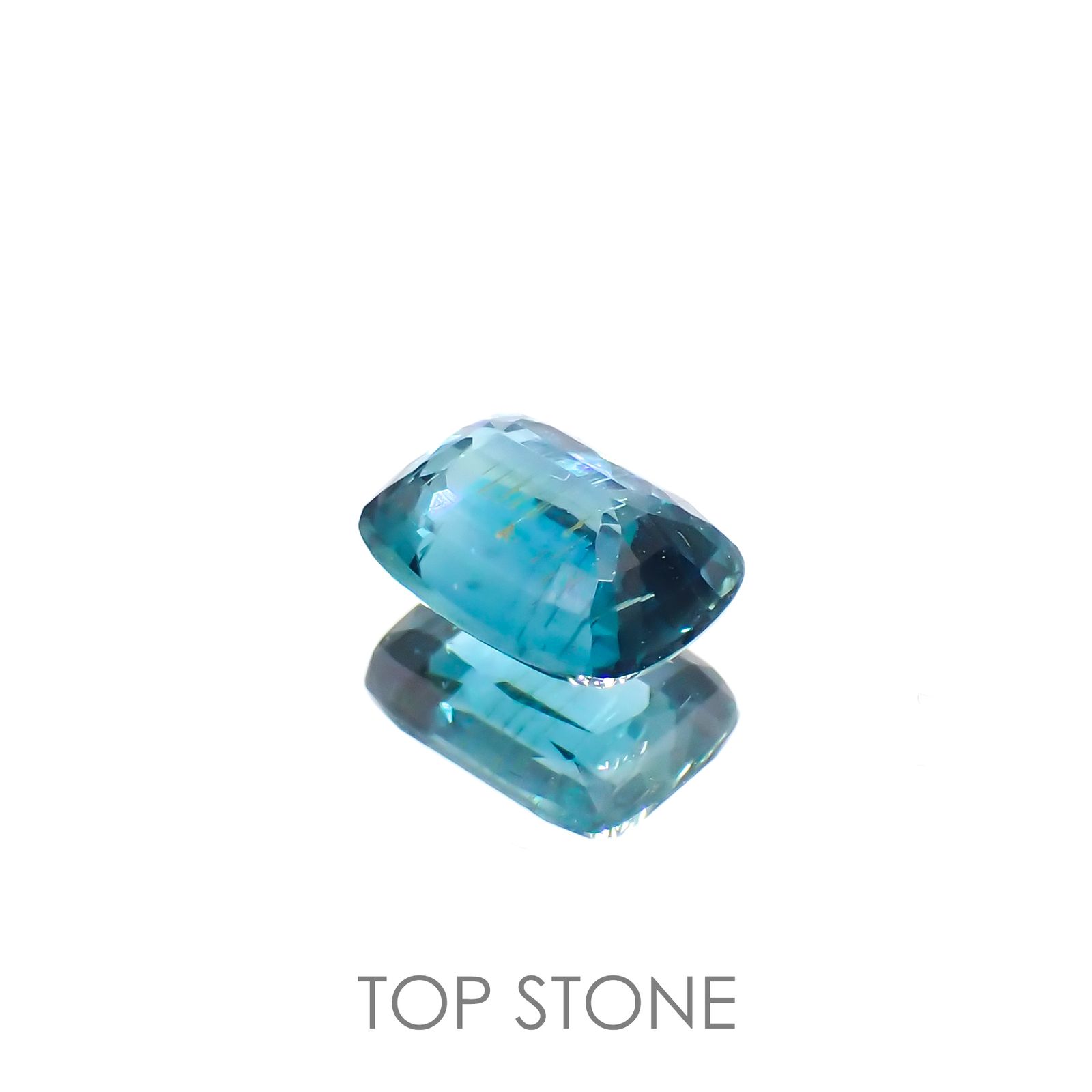 オーシャンブルーカイヤナイト(宝石名カイヤナイト)ネパール産 1.20ct 識別済[220115388]6.9x5.1mm前後
