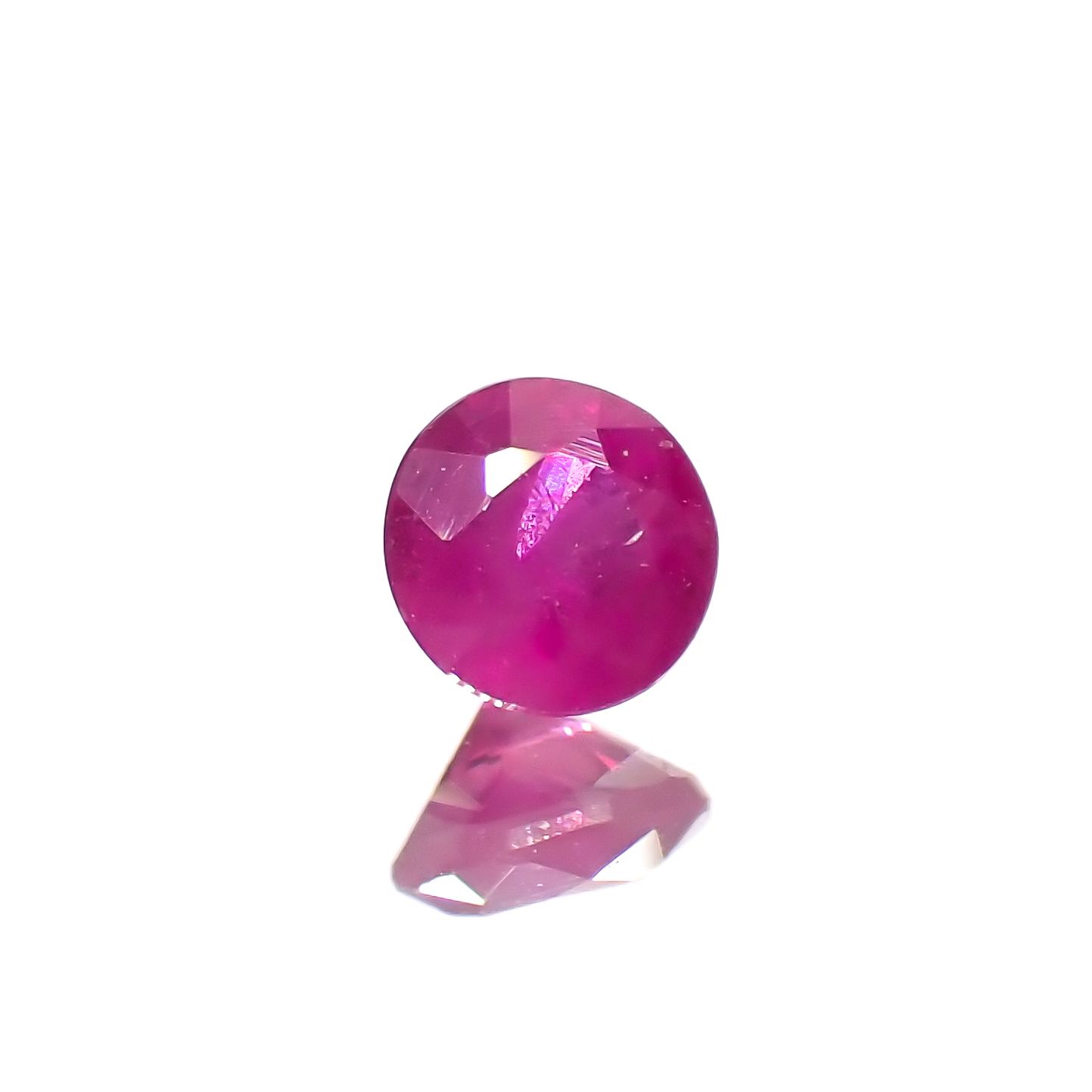 ルビー(宝石名ルビー)タイ/ミャンマー産 0.14ct 識別済[230321302]2.9x2.8mm前後