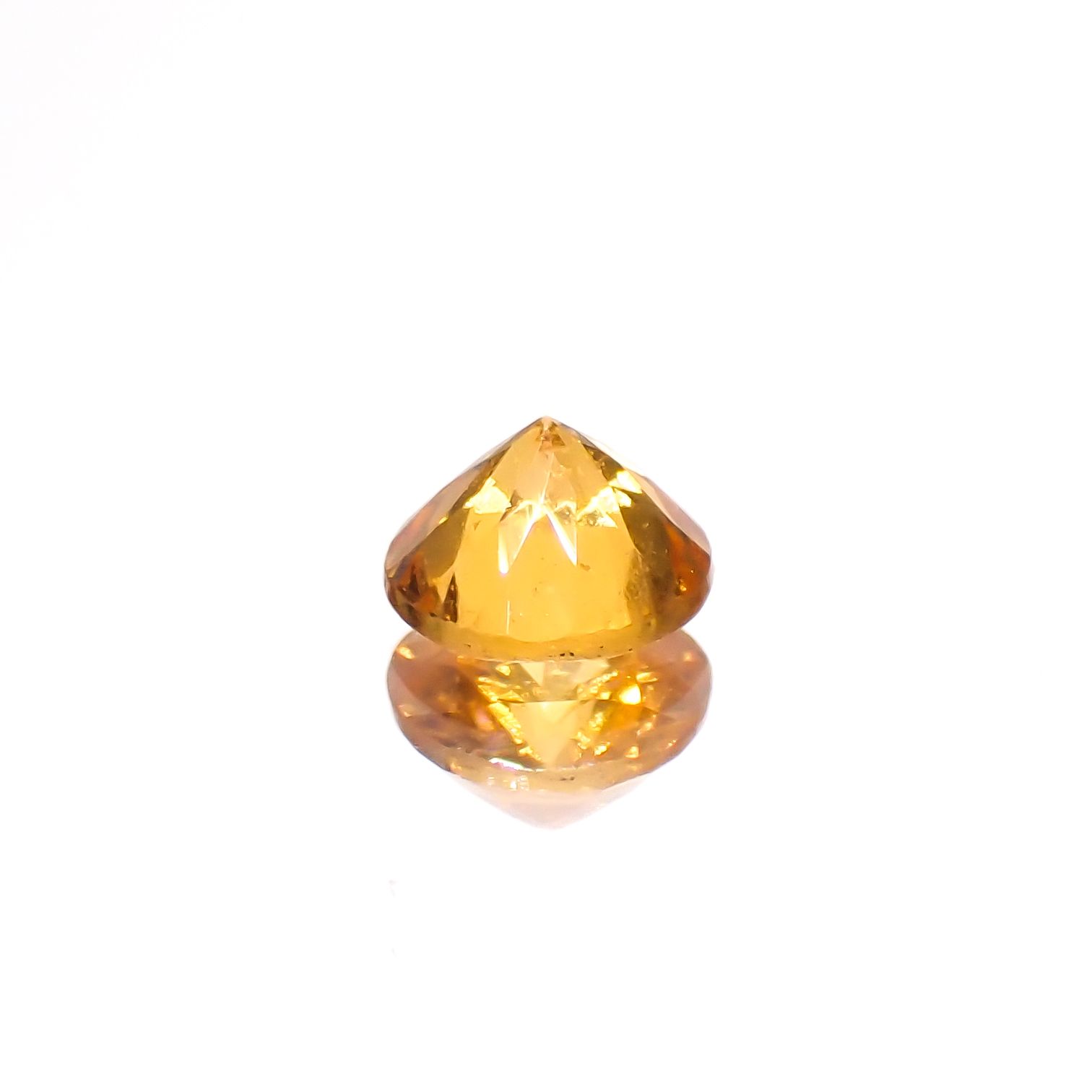 スペサルティンガーネット ナイジェリア産 0.55ct[230923382]4.8x4.8mm前後